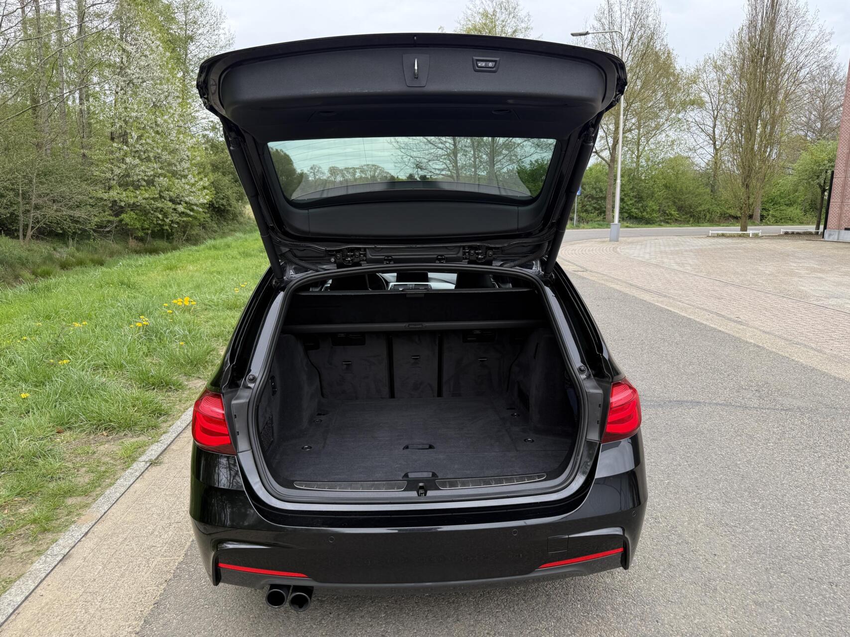 Foto van BMW 320i