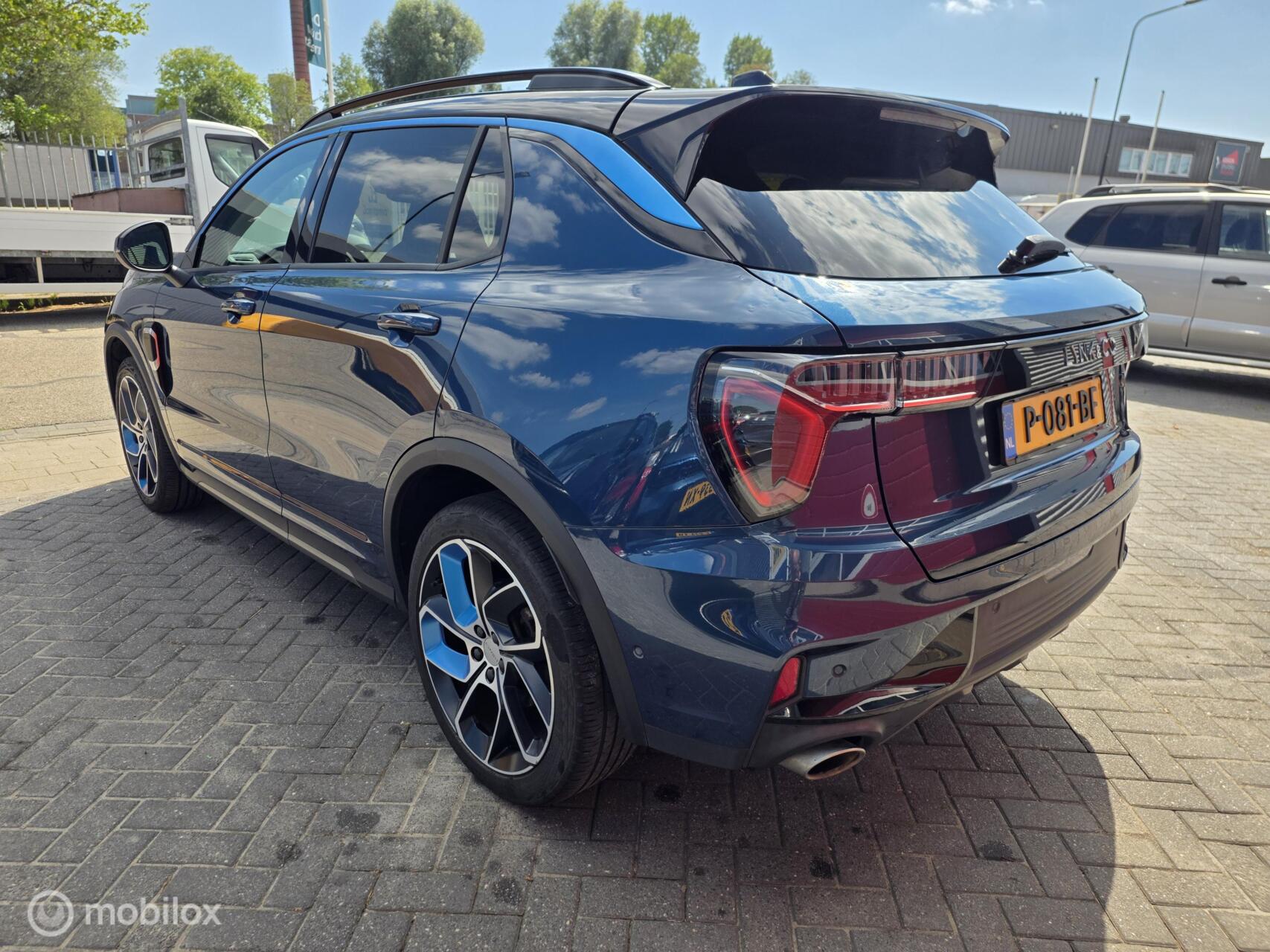 Foto van Lynk&co LYNK & Co 01