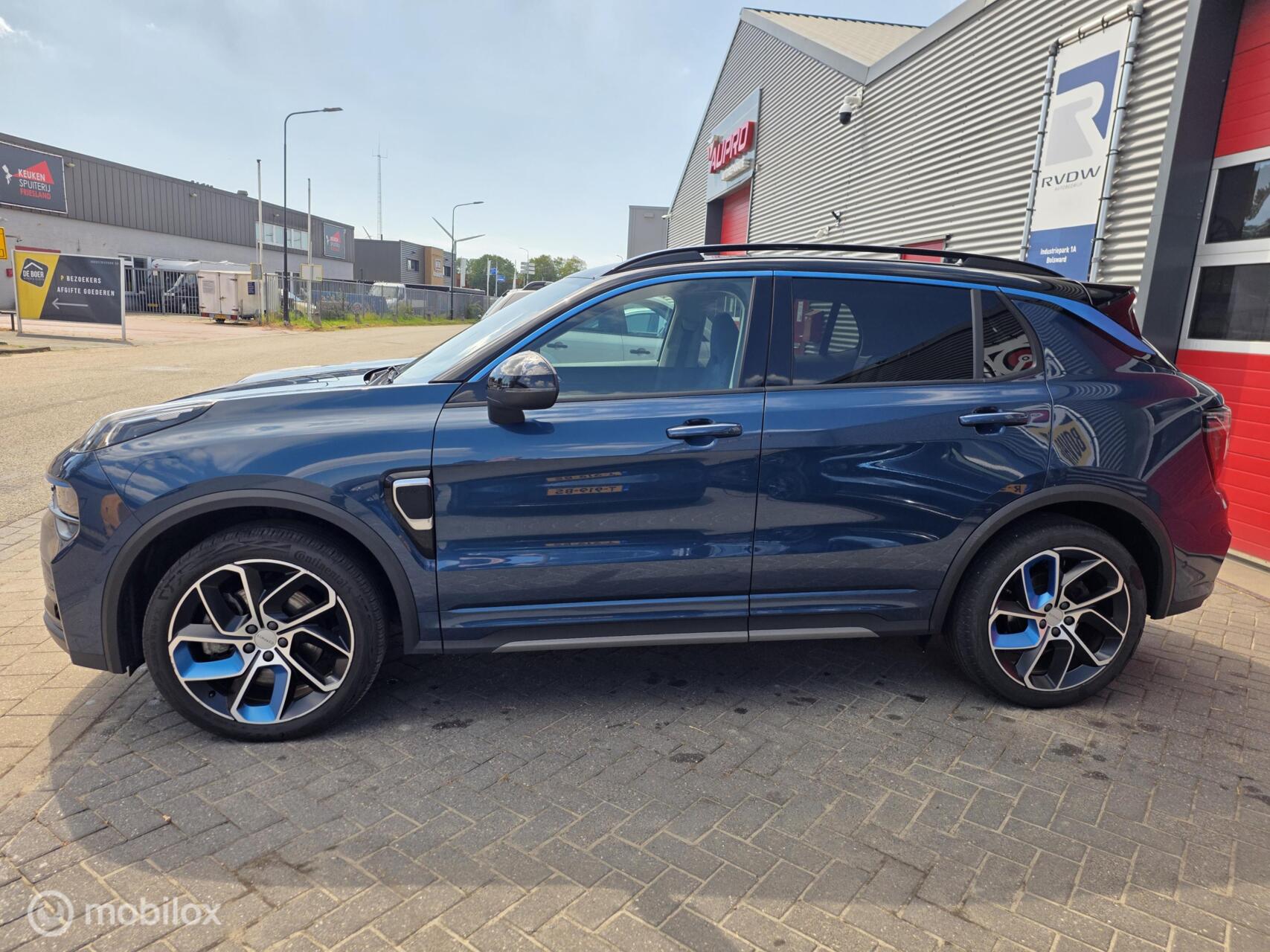 Foto van Lynk&co LYNK & Co 01