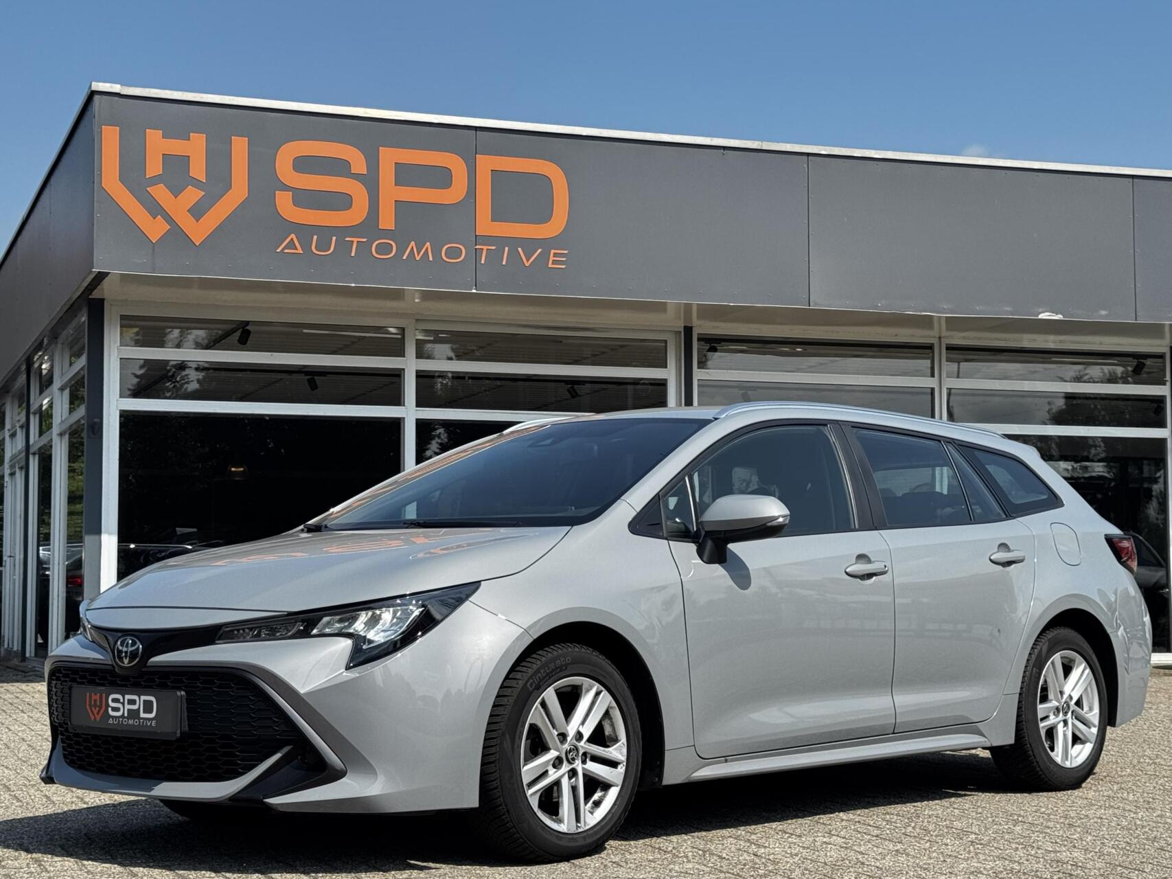 Toyota Toyota Corolla 1.2 Turbo Active|Carpl|Trekhaa 2022 - voorkant