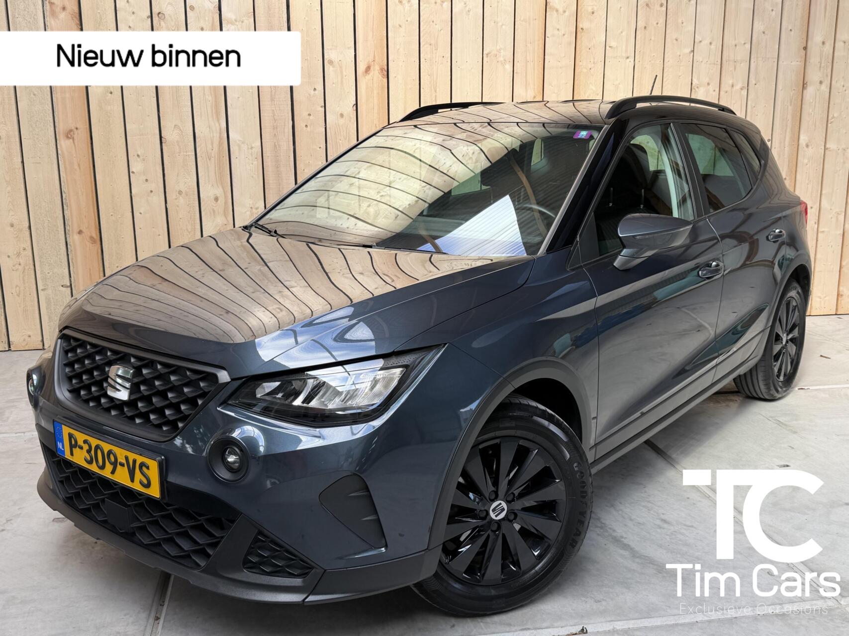 Seat Arona 1.0 TSI Style Business Intense Adaptieve Cruise control | Climate control | Full-link smartphone intergratie | Navigatiesysteem | Lichtmetalen velgen | Achteruitrijcamera 2022 - voorkant