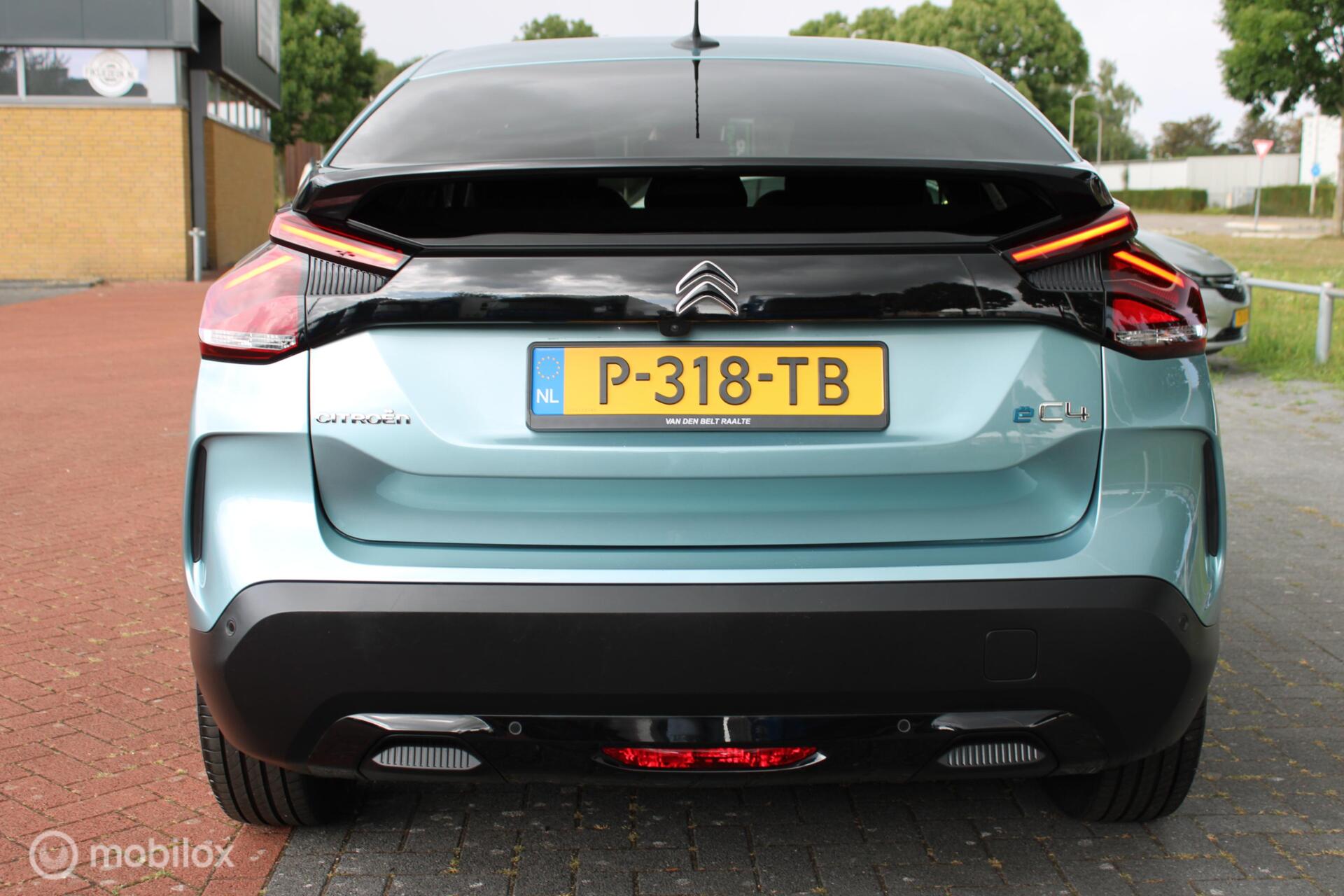 Foto van Citroen E-c4