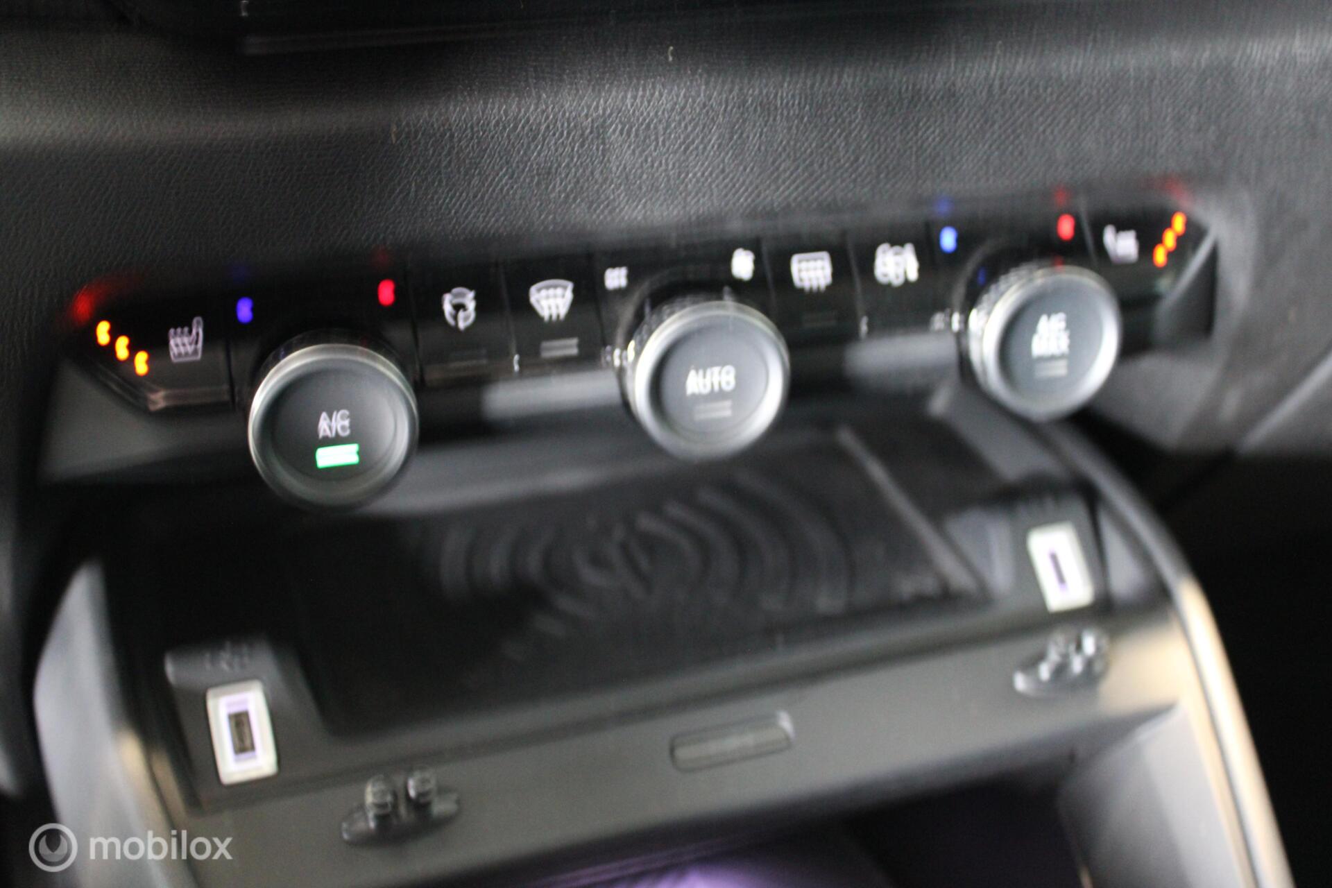 Foto van Citroen E-c4