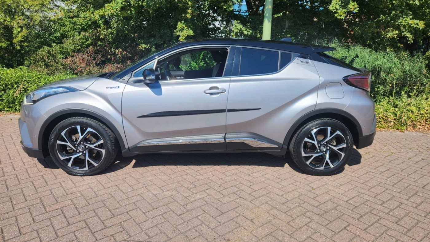 Foto van Toyota Toyota C-hr