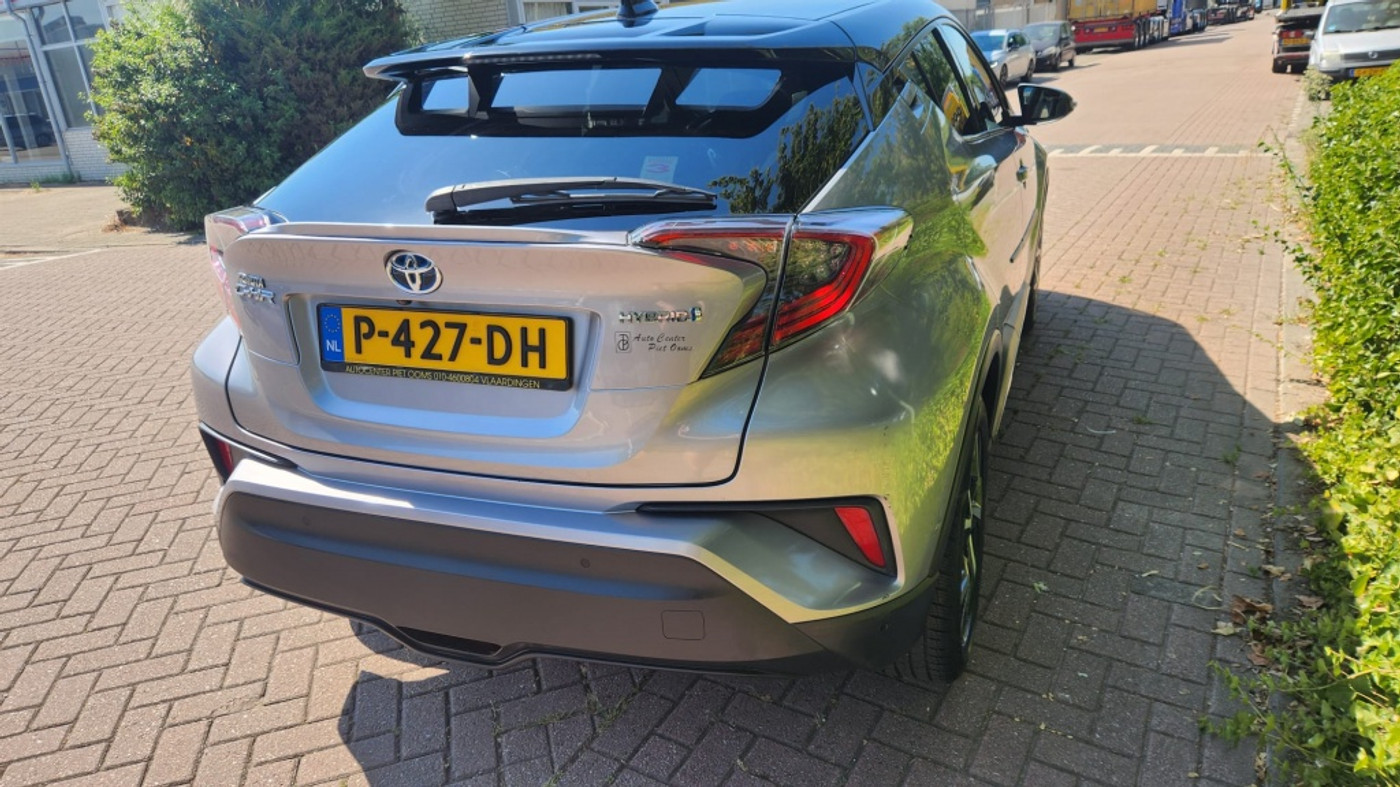 Foto van Toyota Toyota C-hr