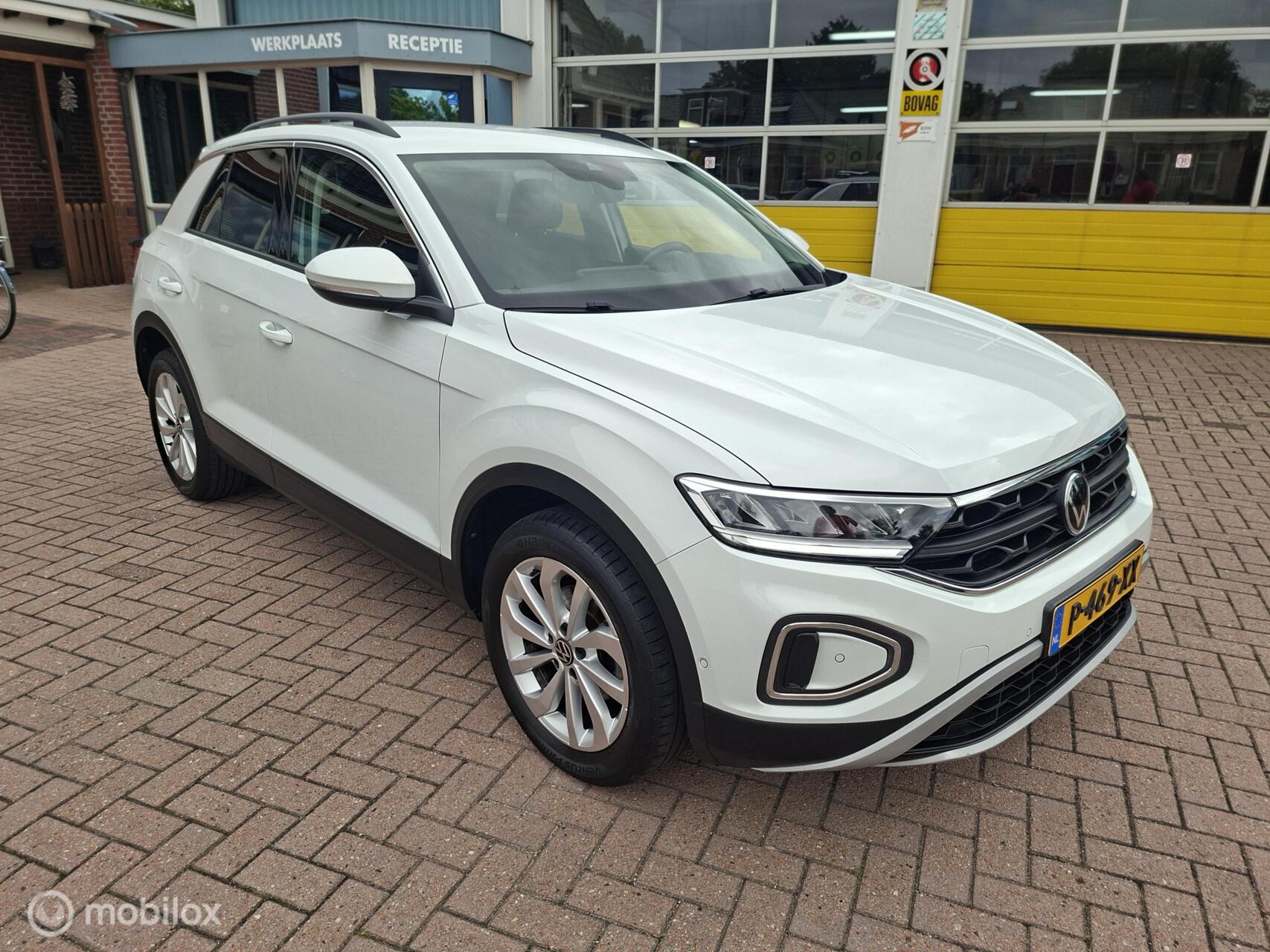 Volkswagen T-roc 1.5 TSI Life 75 Edition 2022 - voorkant