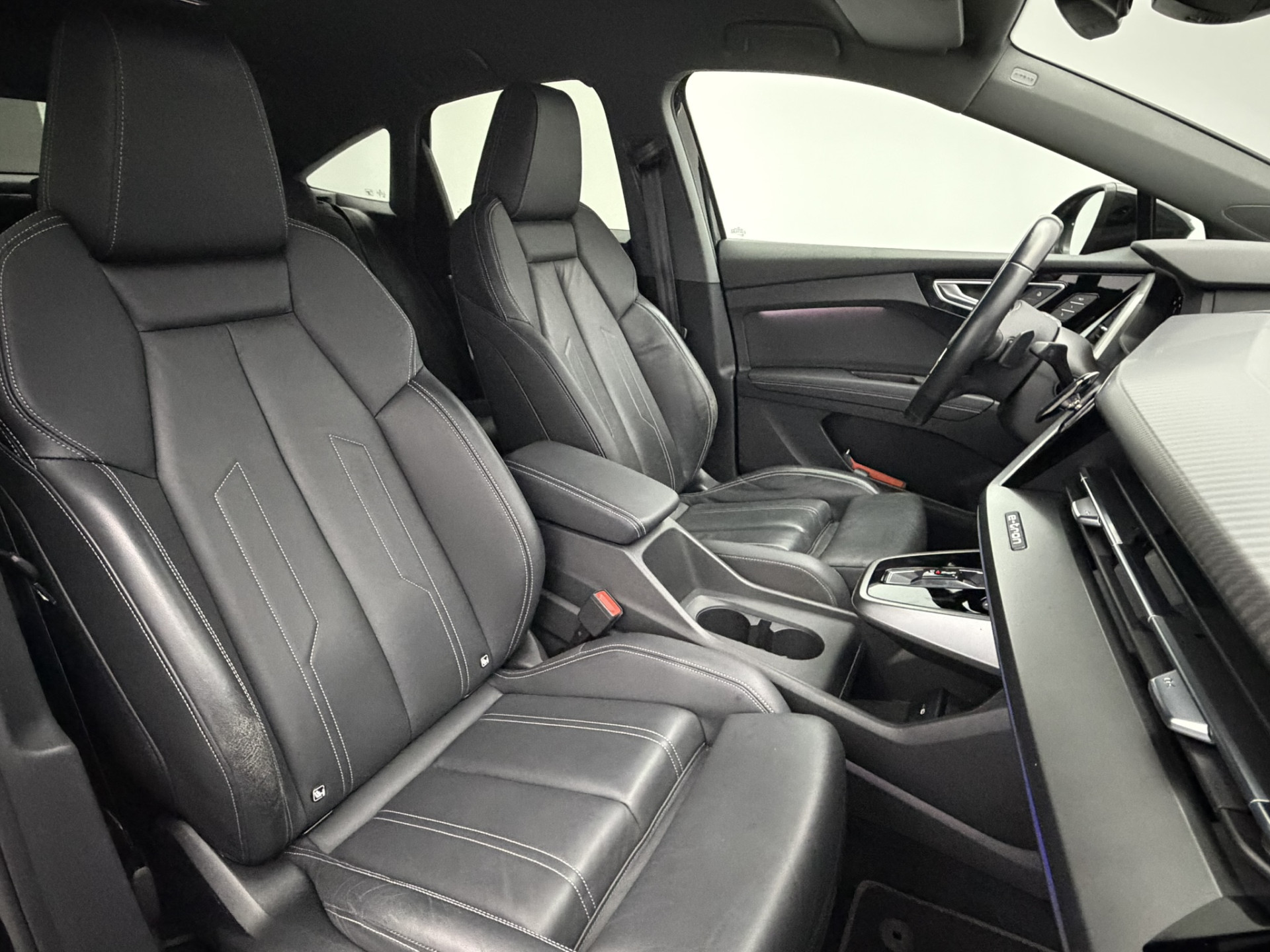 Foto van Audi Q4 Sportback 40 E-tron
