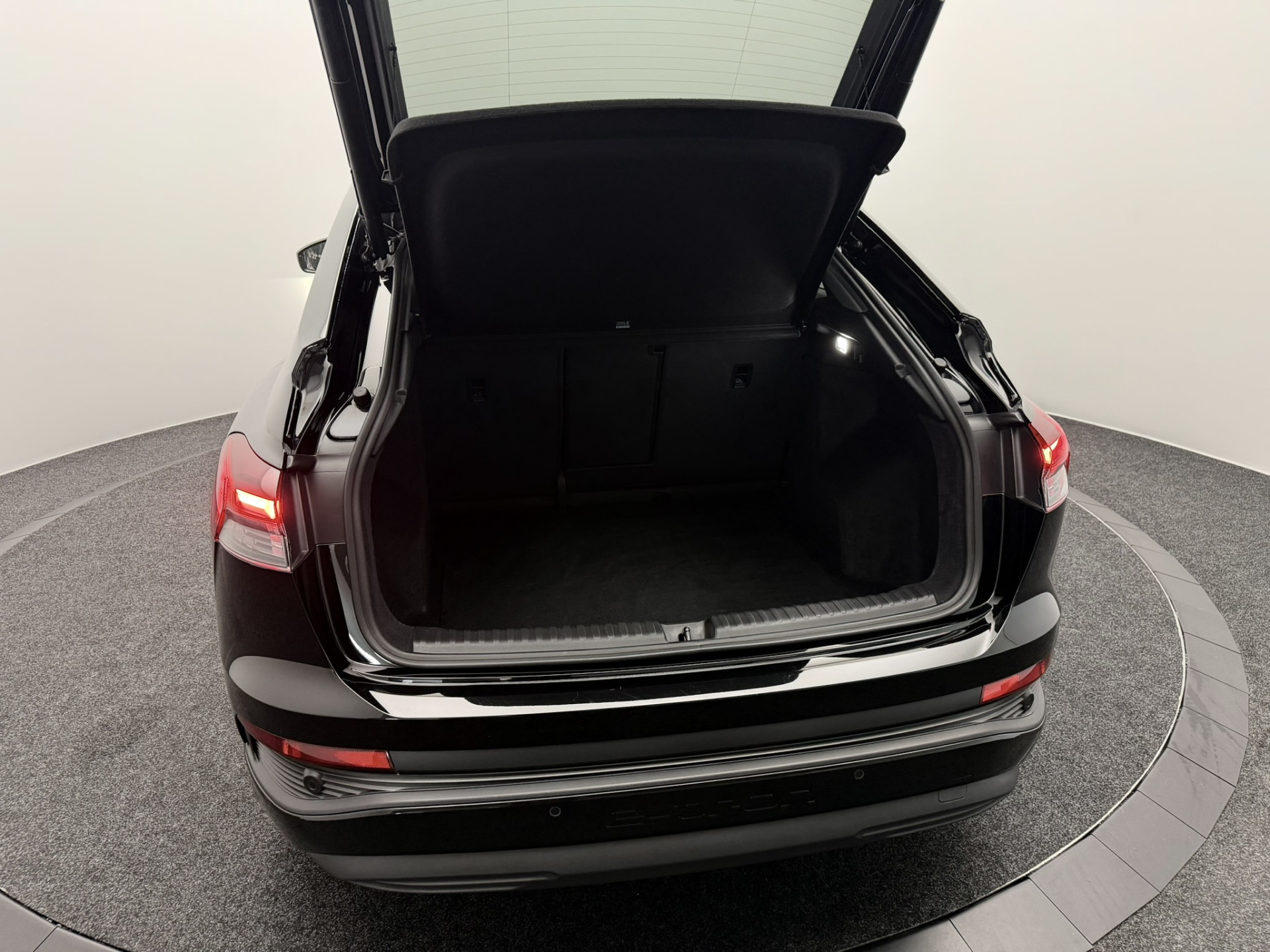 Foto van Audi Q4 Sportback 40 E-tron