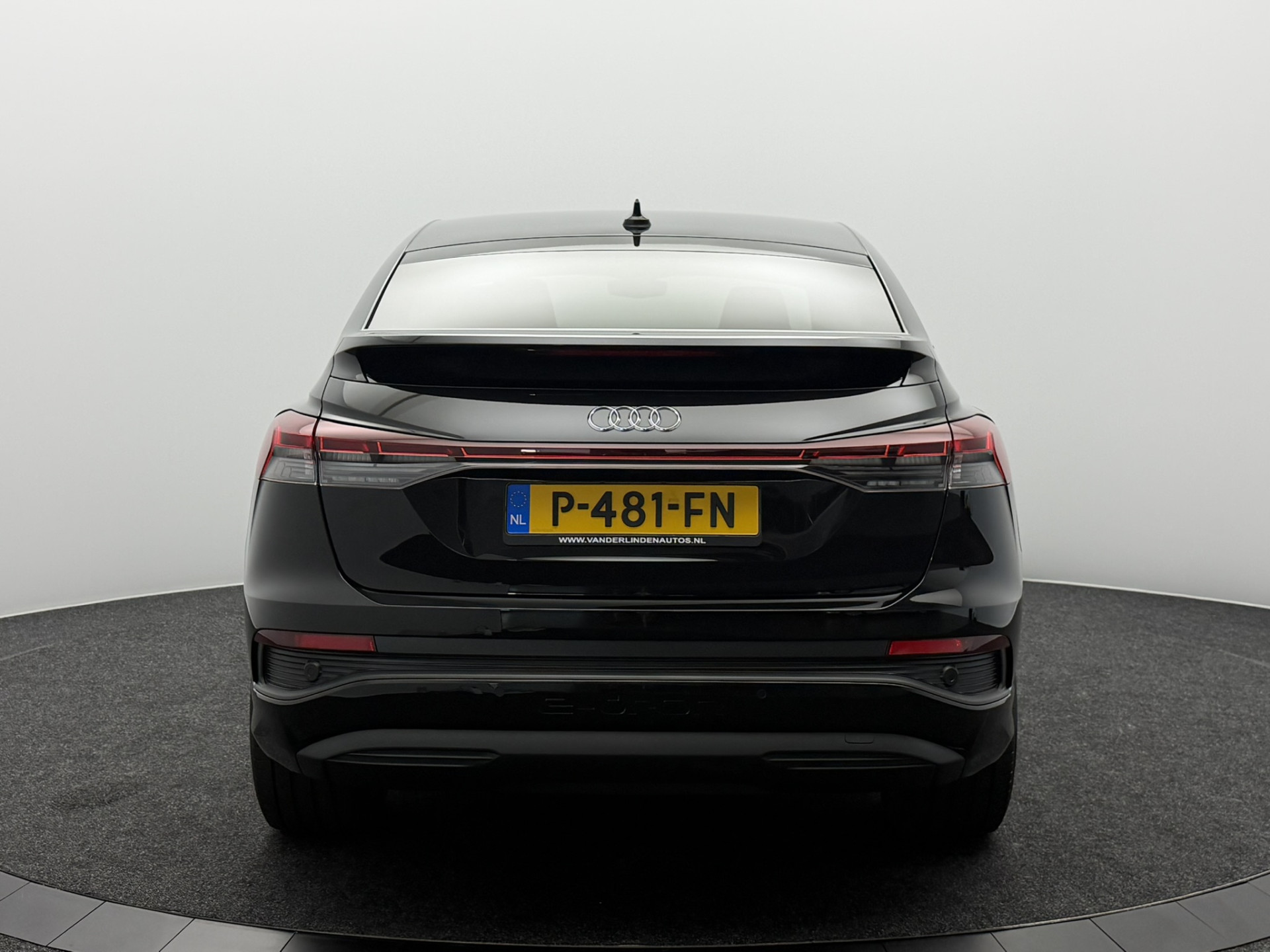 Foto van Audi Q4 Sportback 40 E-tron