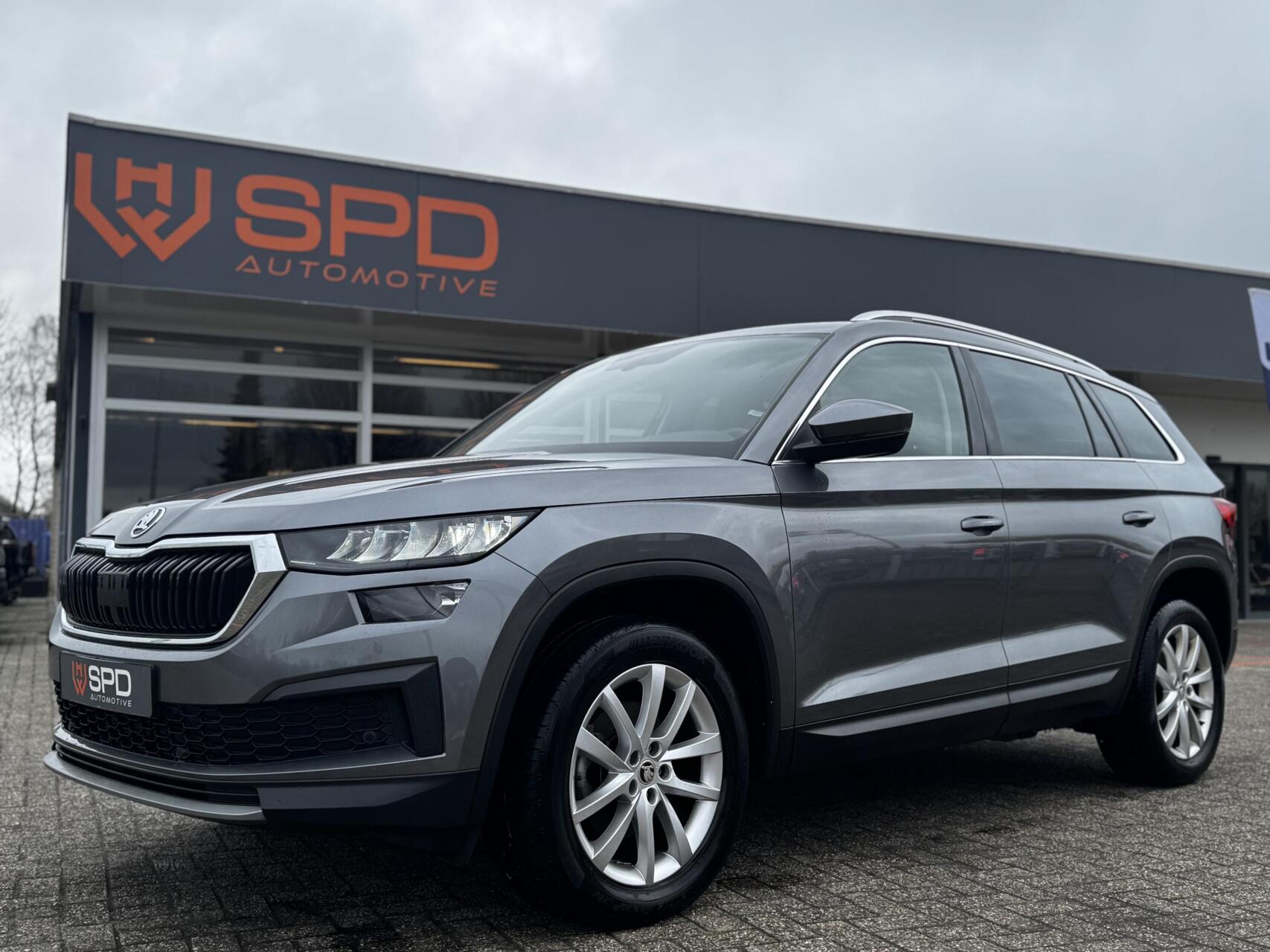 Skoda Kodiaq 1.5 TSI Business Edition|Carplay|LED|DSG|Keyles 2022 - voorkant