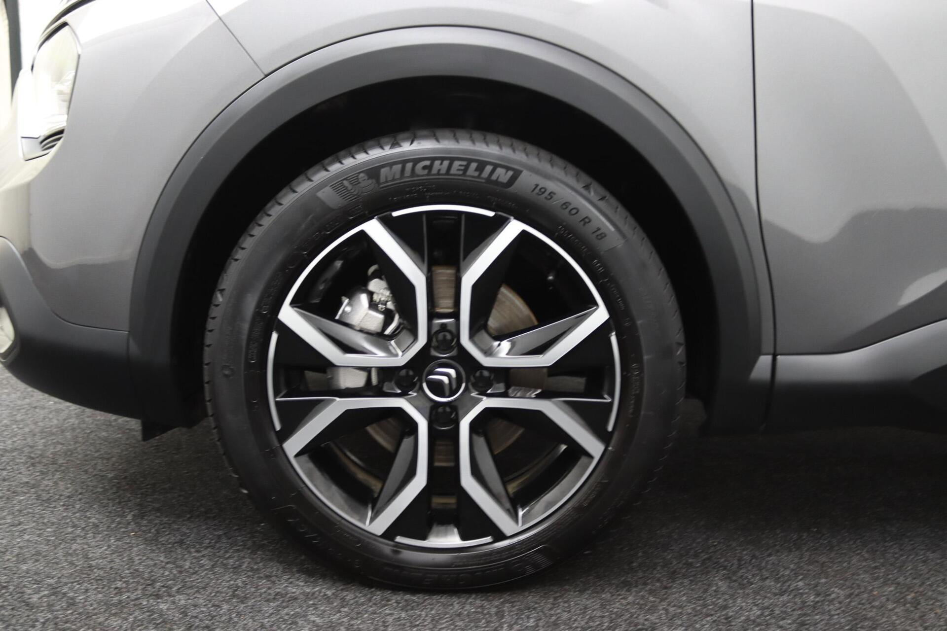 Foto van Citroen E-c4