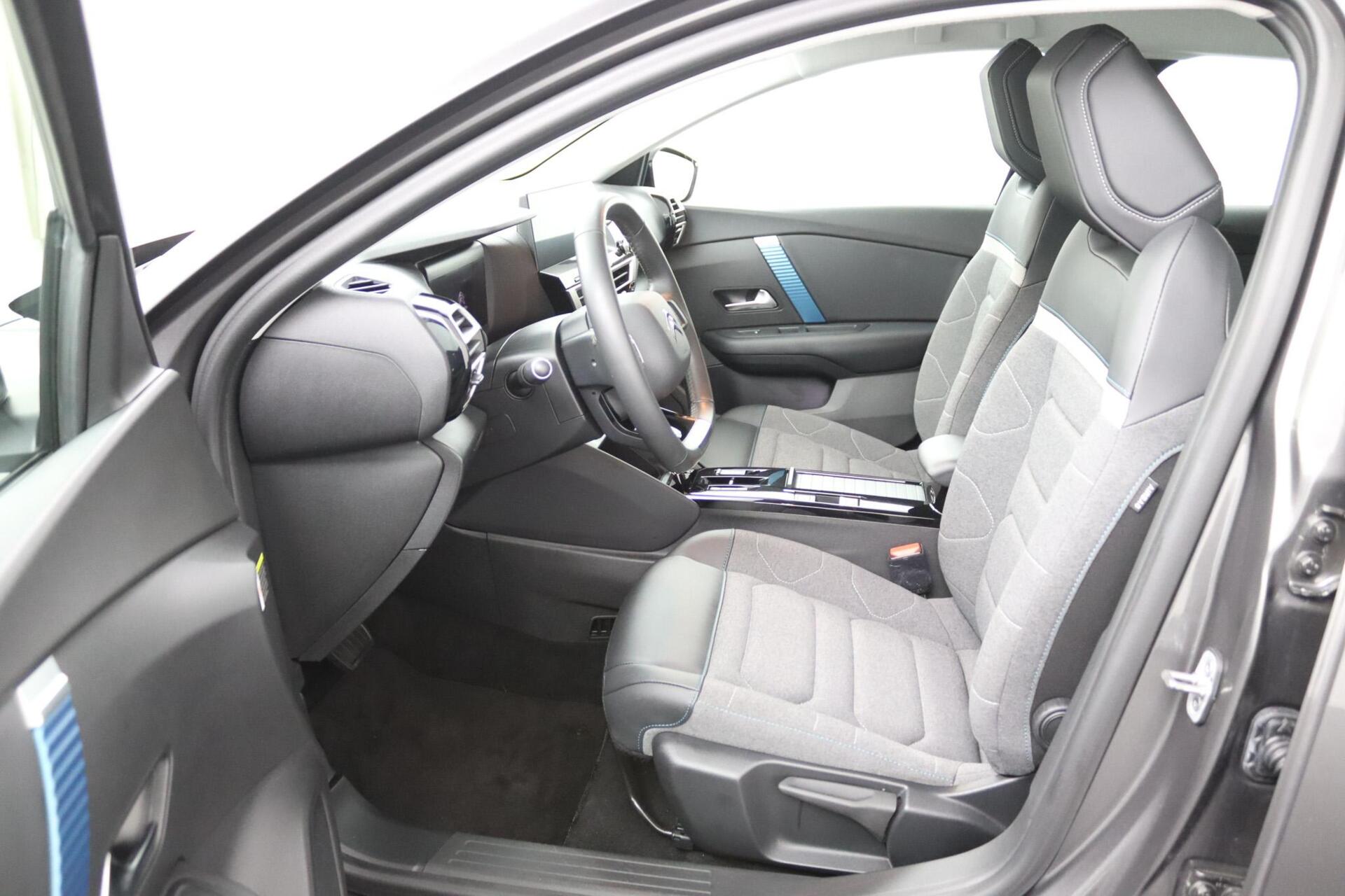 Foto van Citroen E-c4