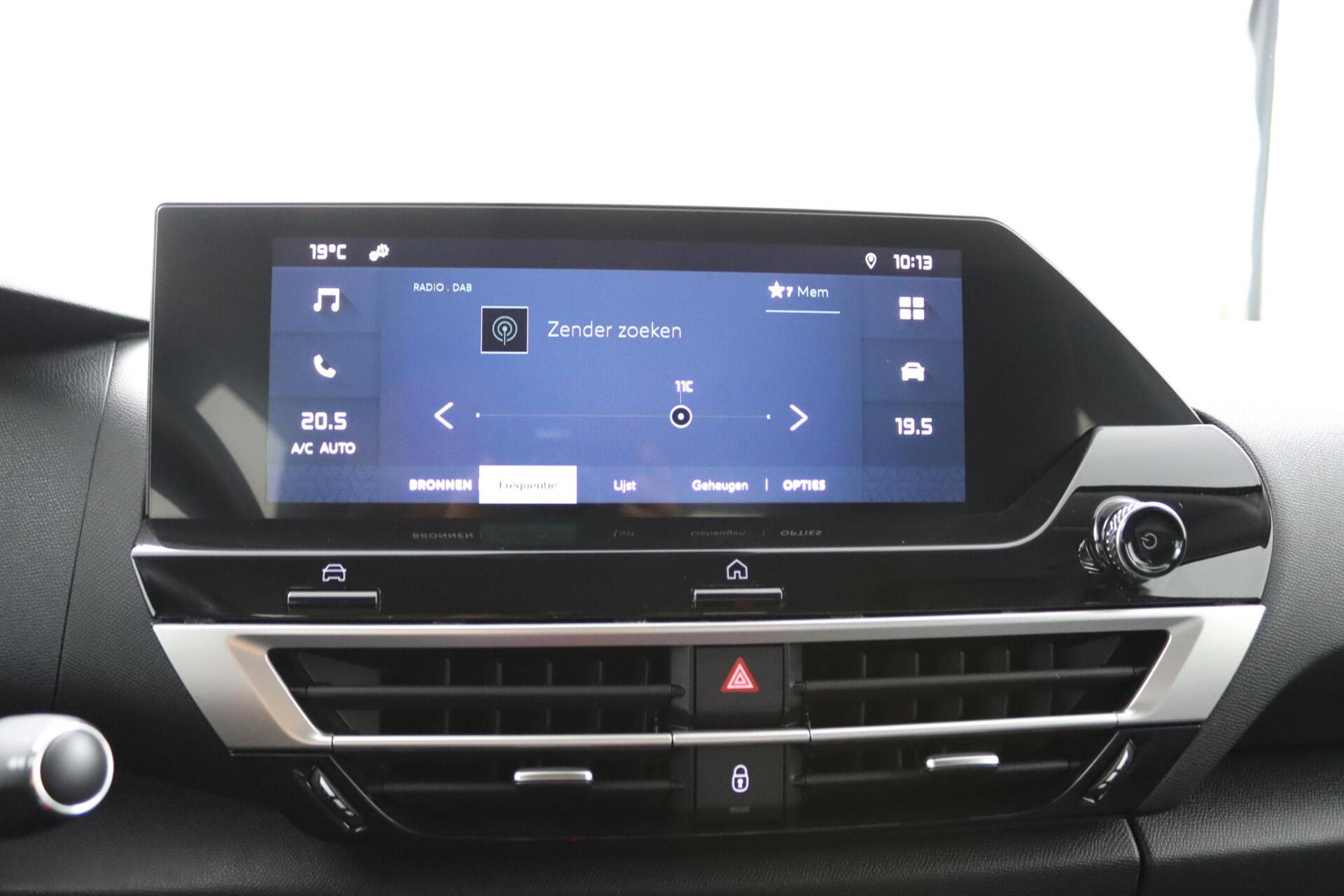Foto van Citroen E-c4