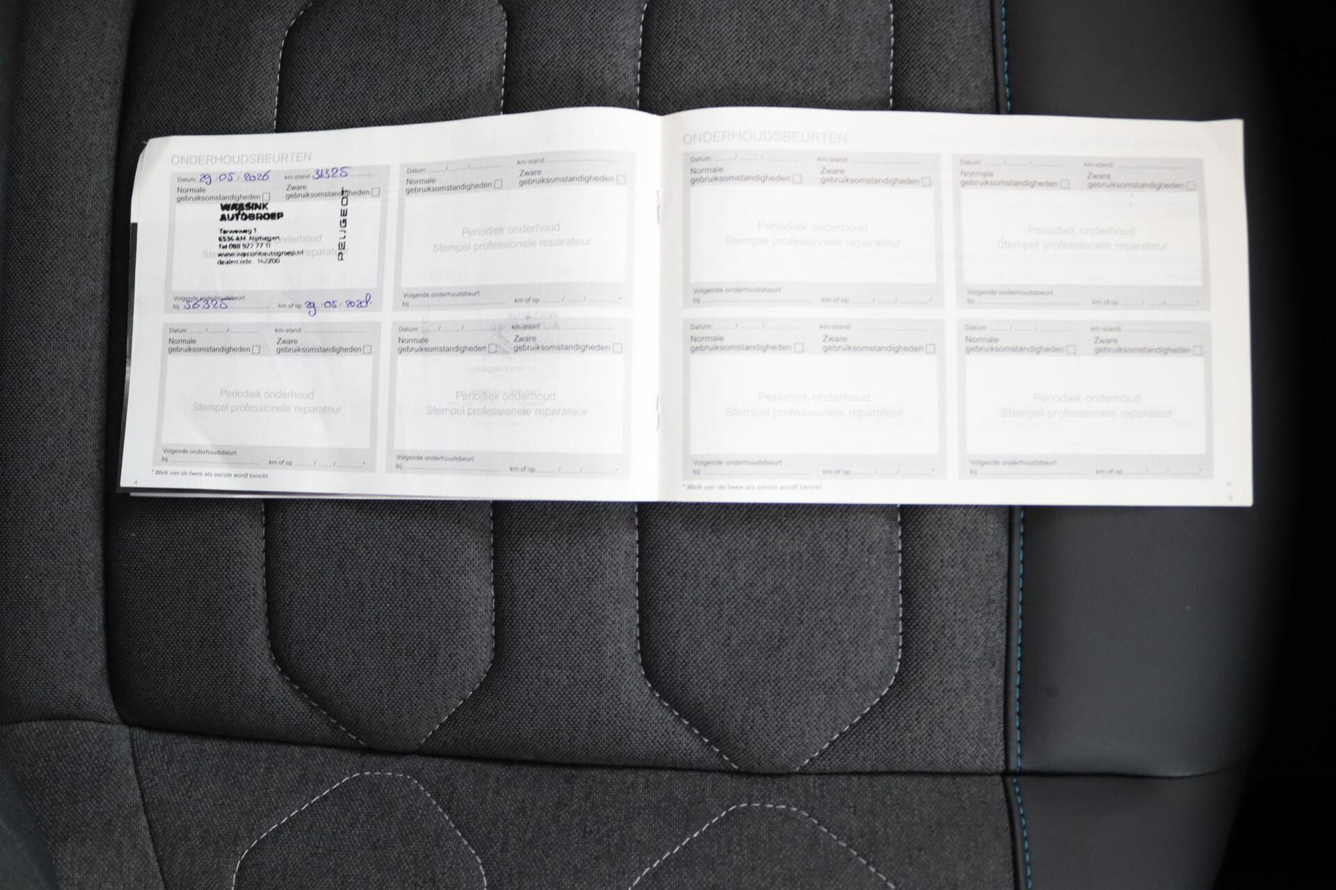 Foto van Citroen E-c4