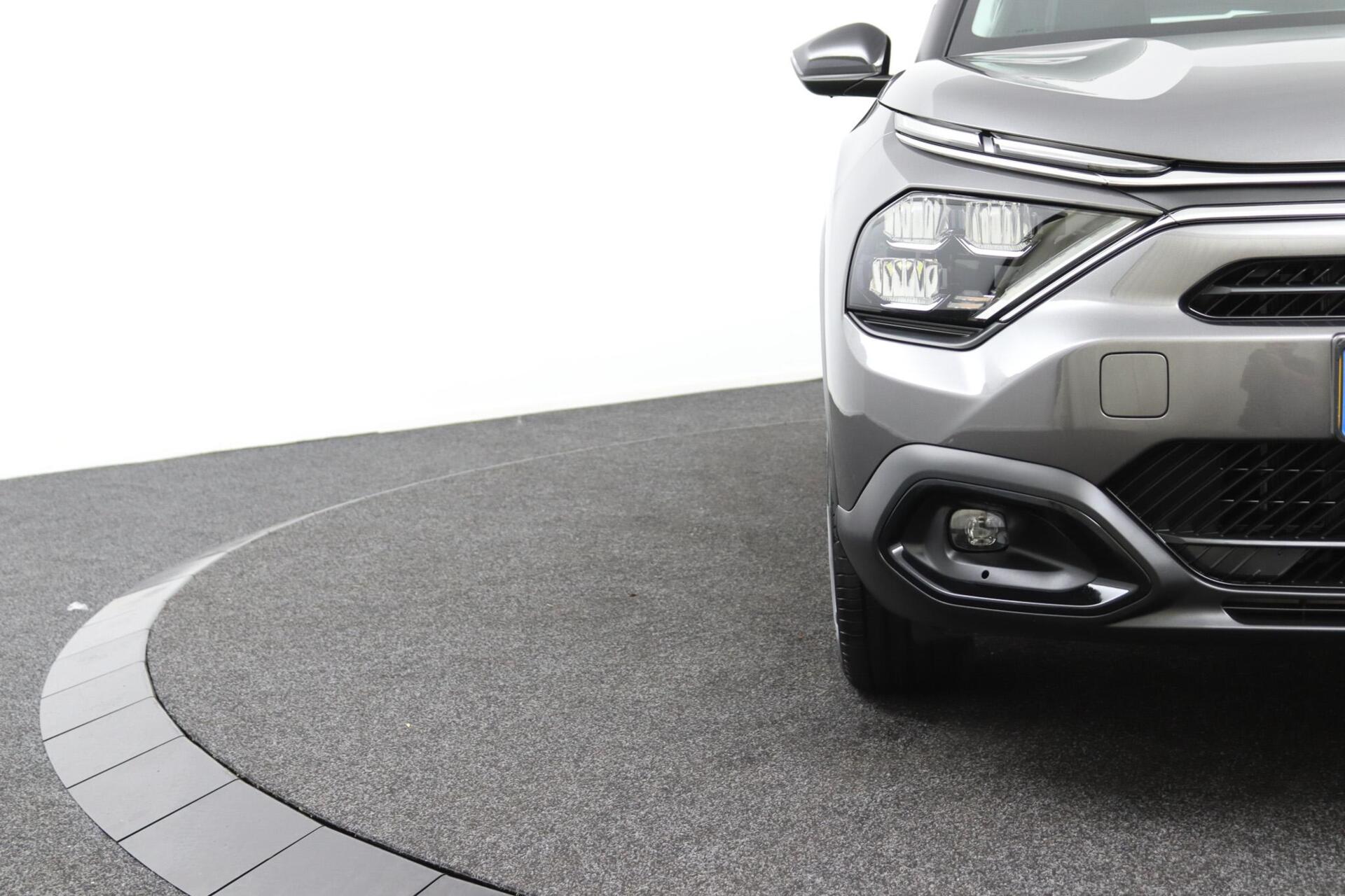 Foto van Citroen E-c4