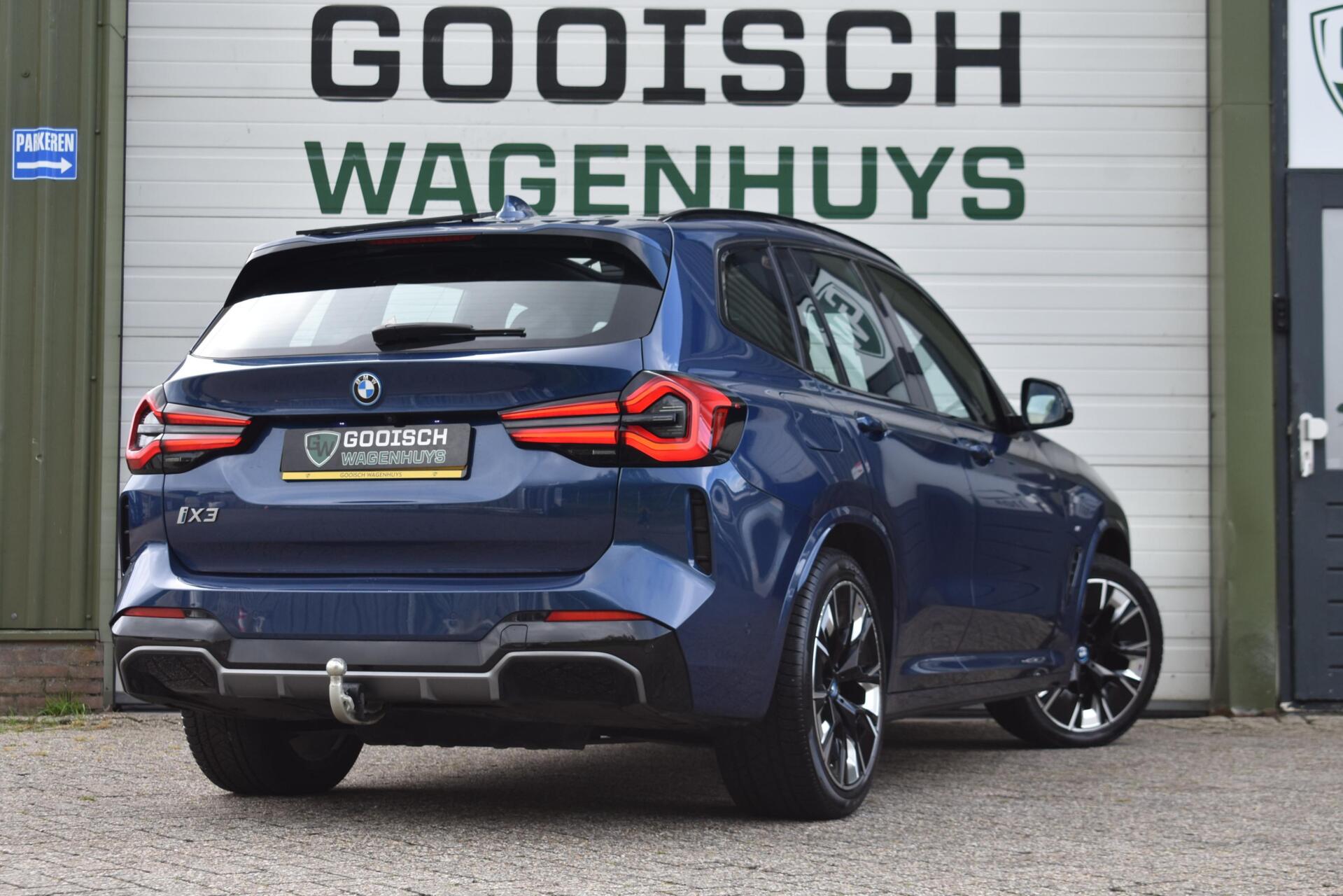 Foto van BMW Ix3