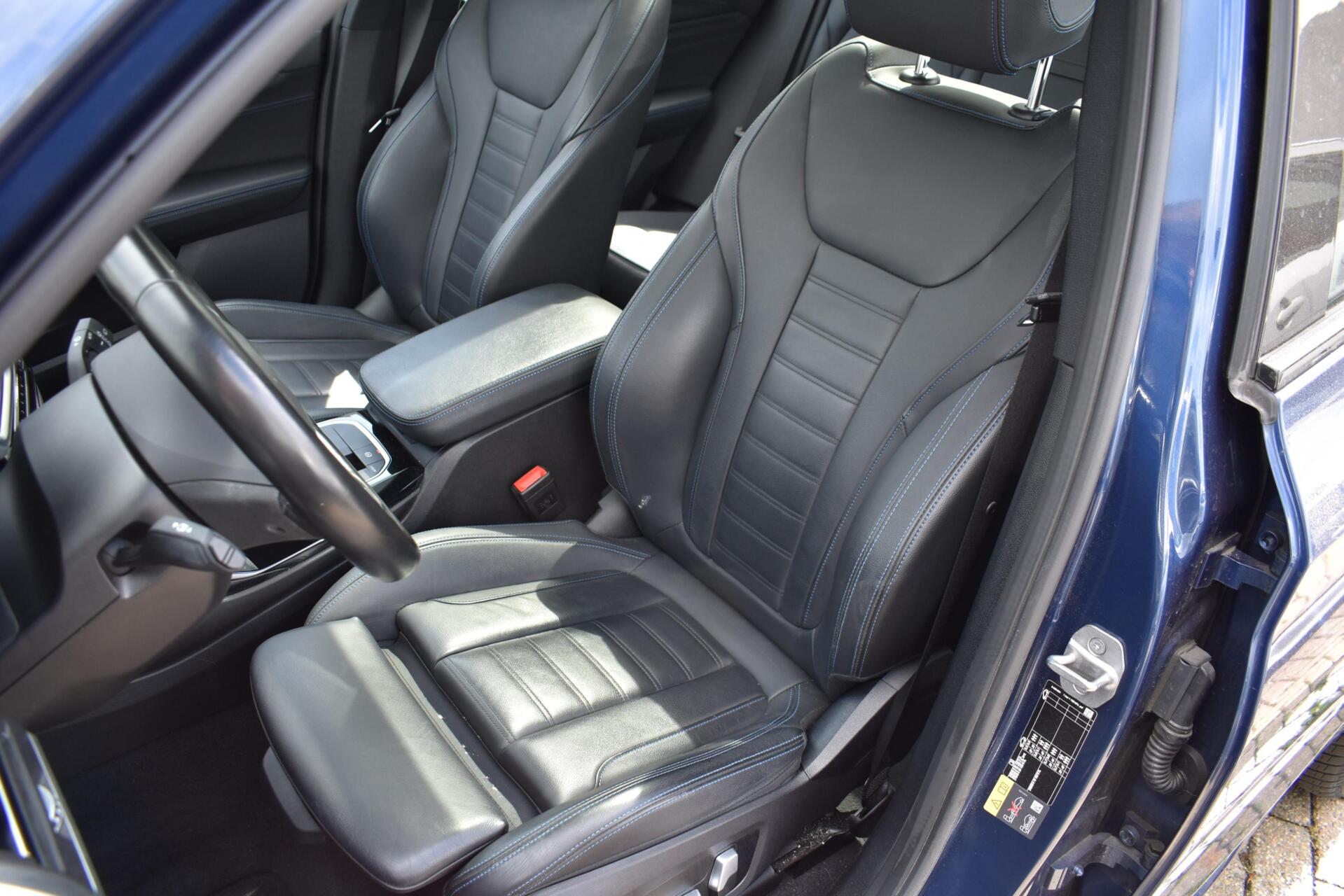 Foto van BMW Ix3