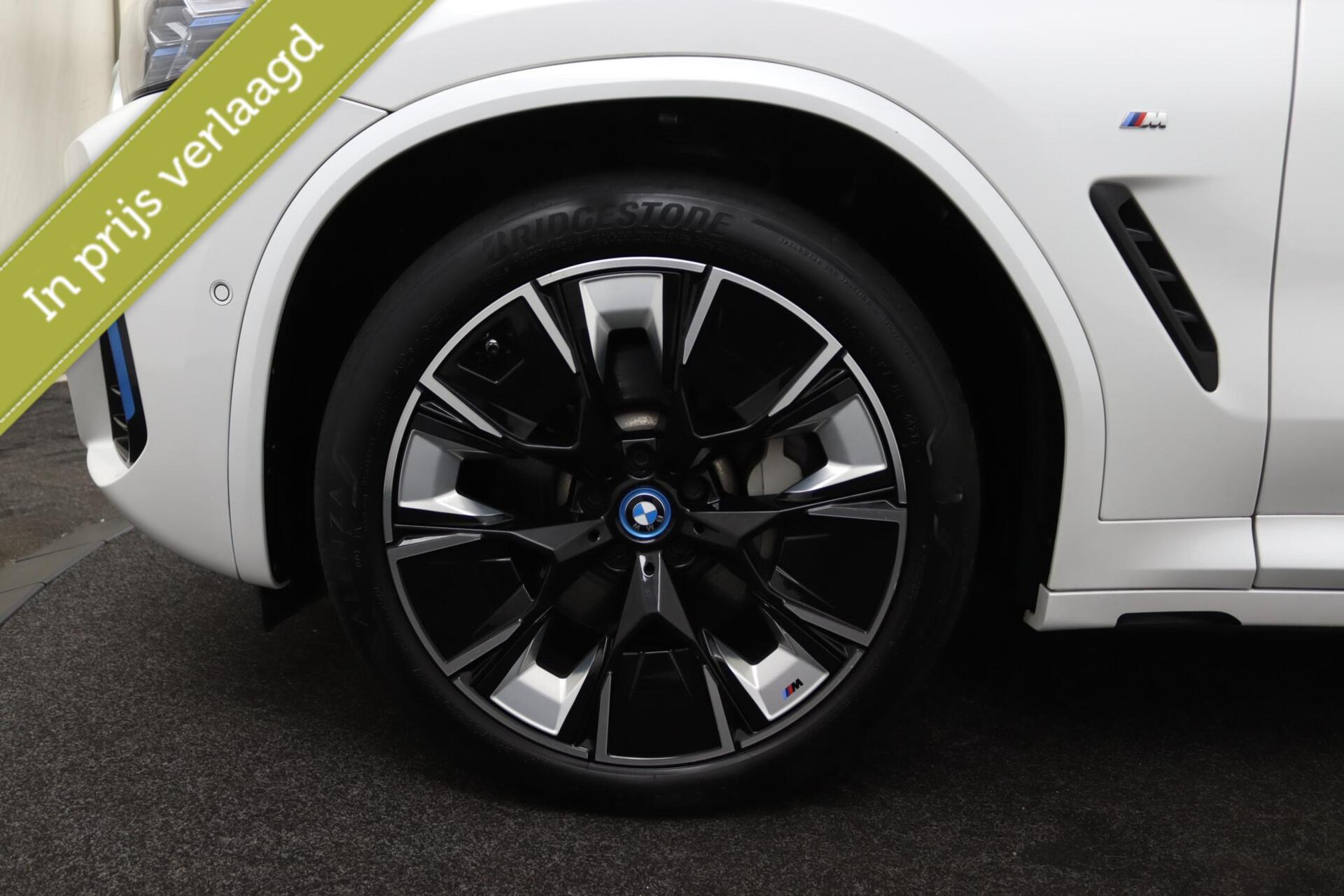 Foto van BMW Ix3