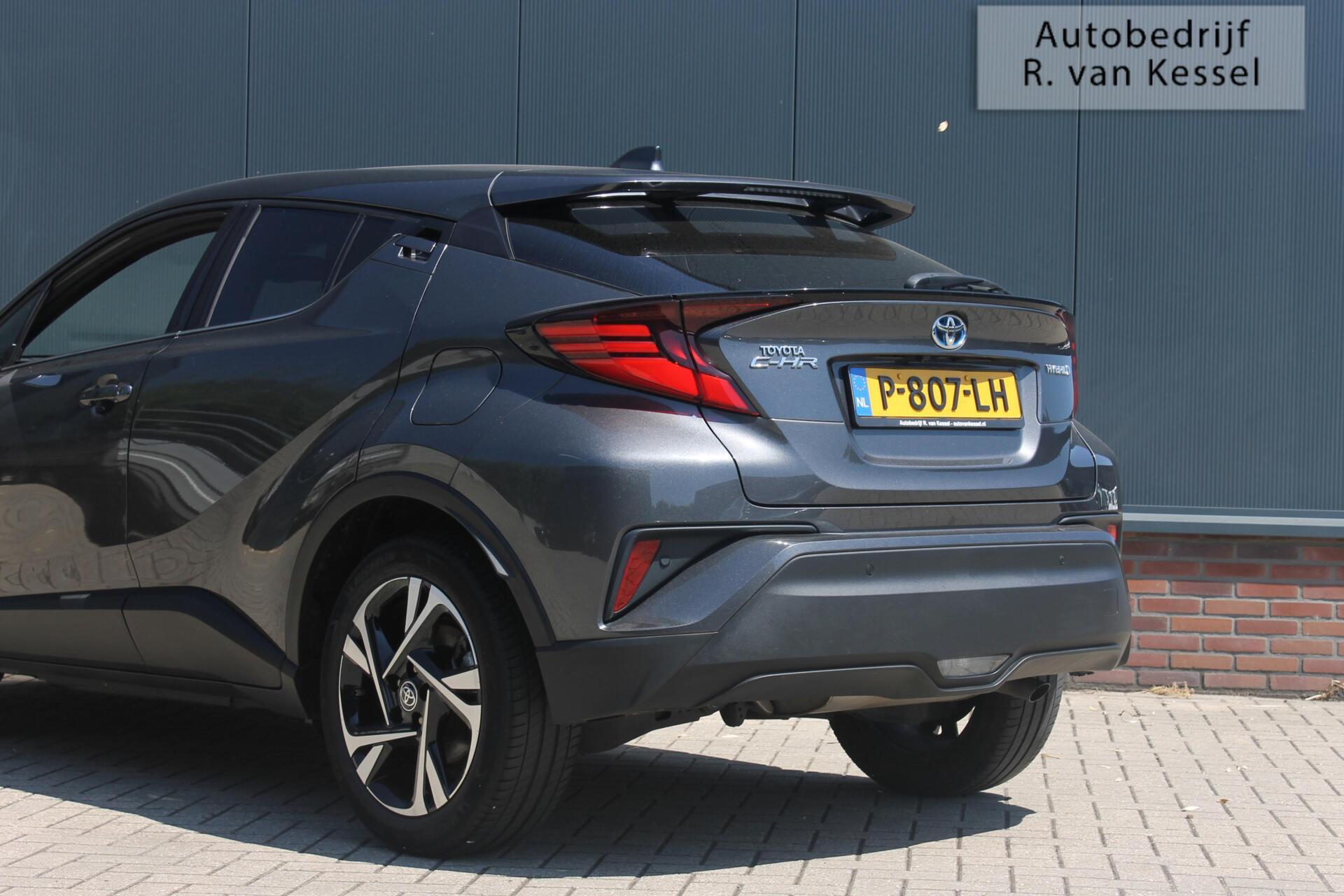 Foto van Toyota Toyota C-hr