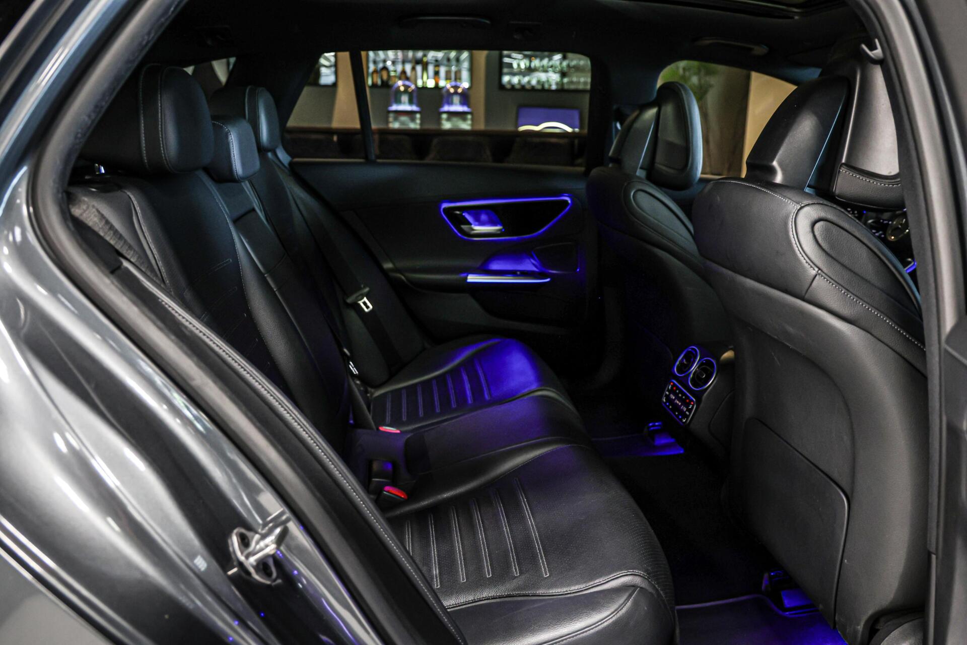 Foto van Mercedes-Benz C 300 E