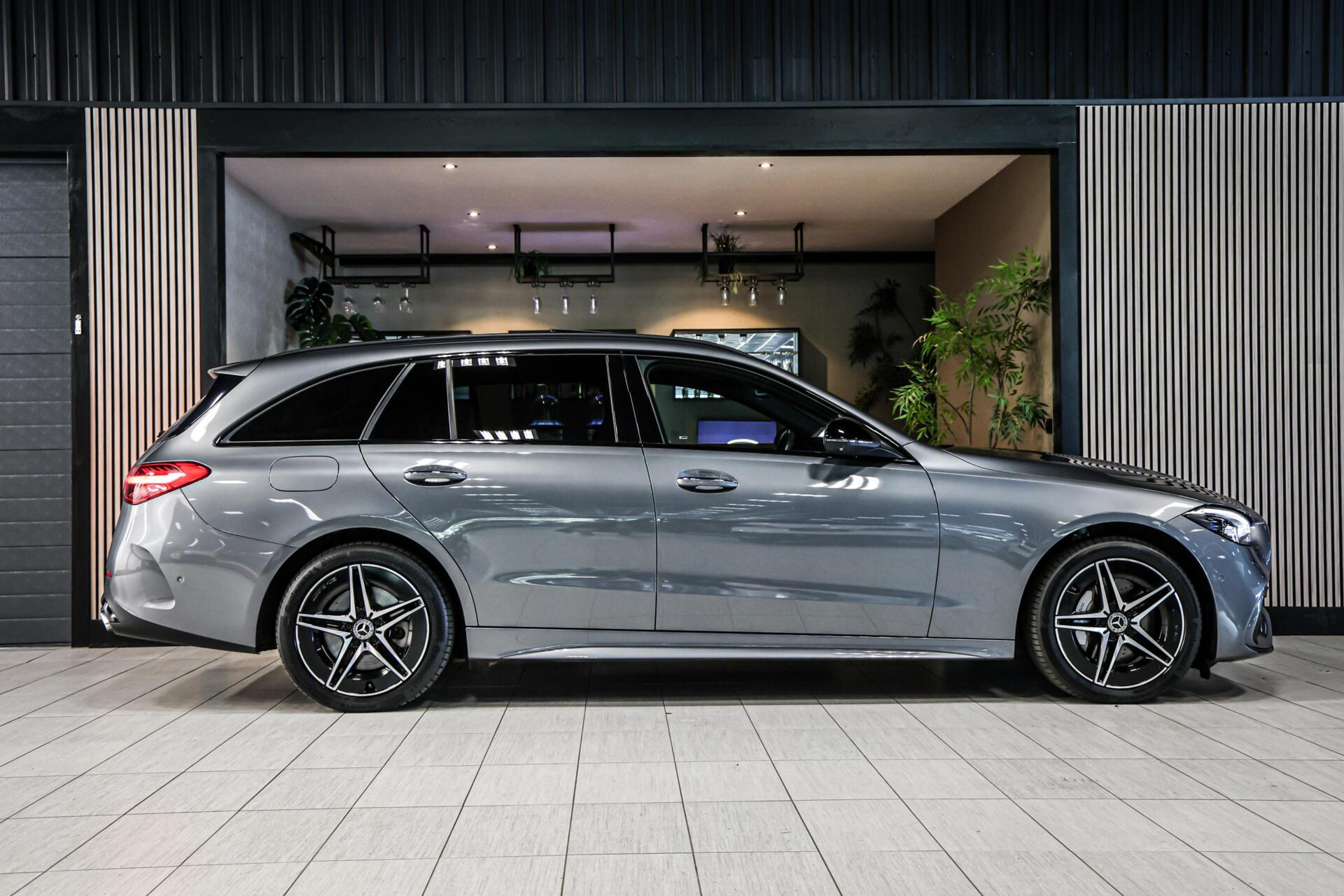 Foto van Mercedes-Benz C 300 E