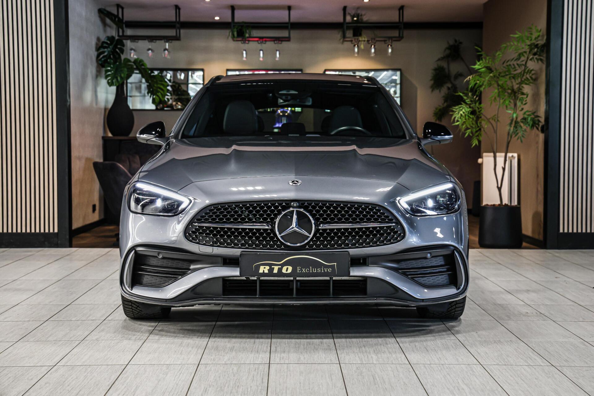 Foto van Mercedes-Benz C 300 E