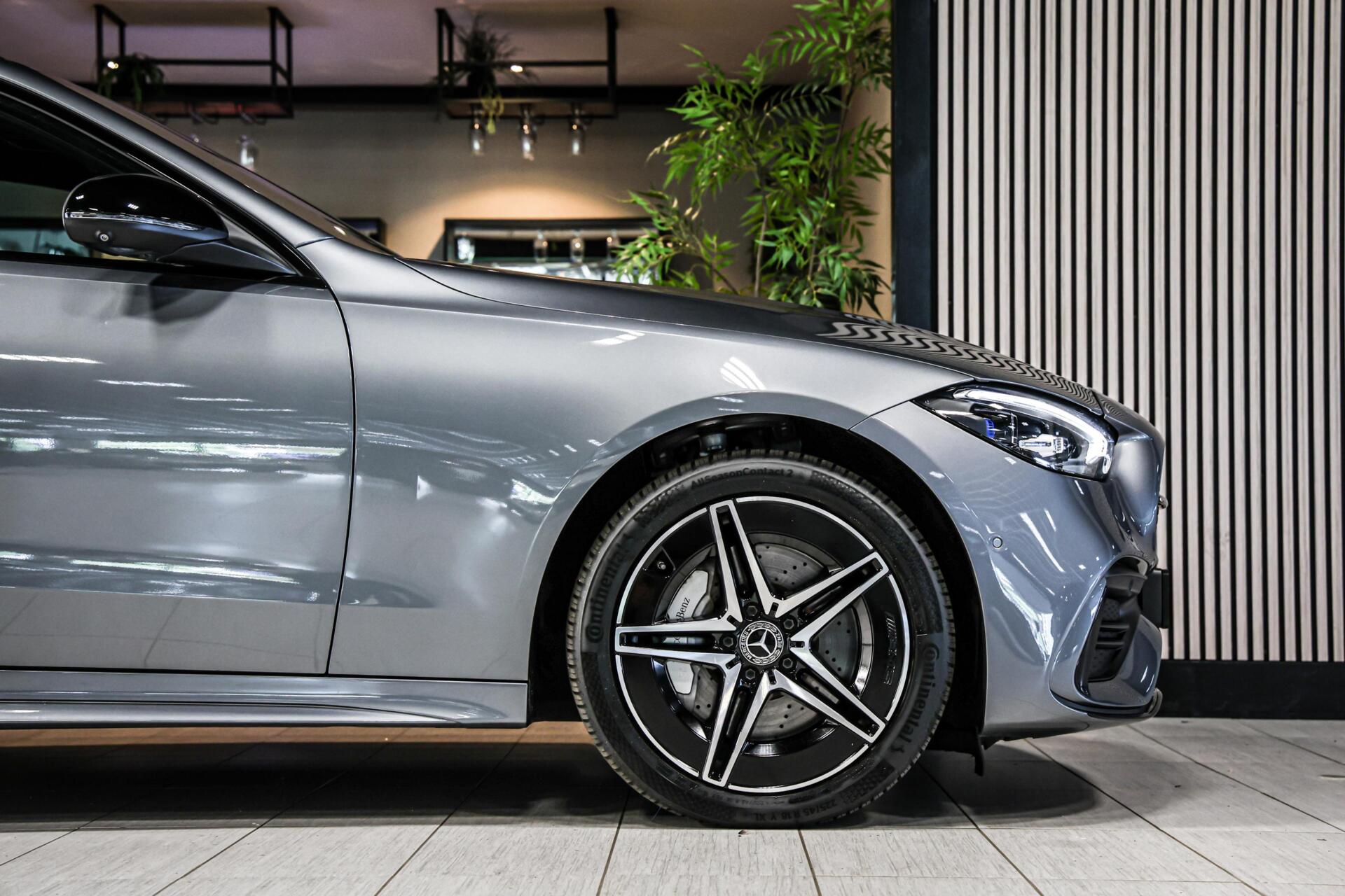 Foto van Mercedes-Benz C 300 E
