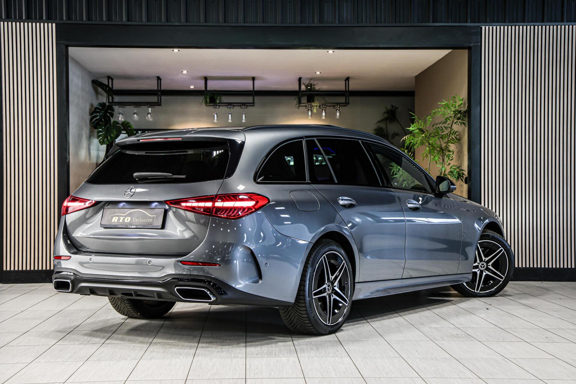 Foto van Mercedes-Benz C 300 E