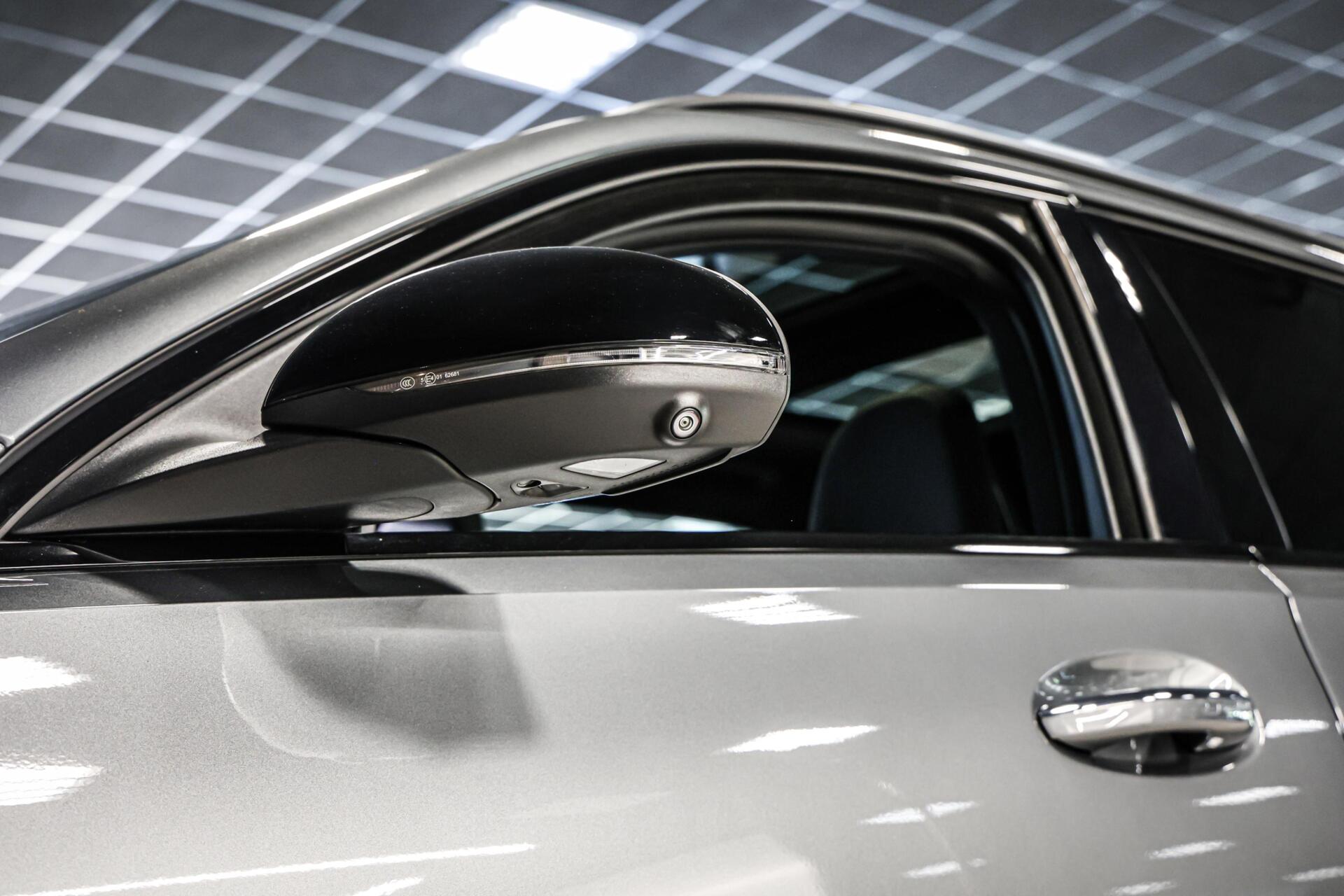 Foto van Mercedes-Benz C 300 E