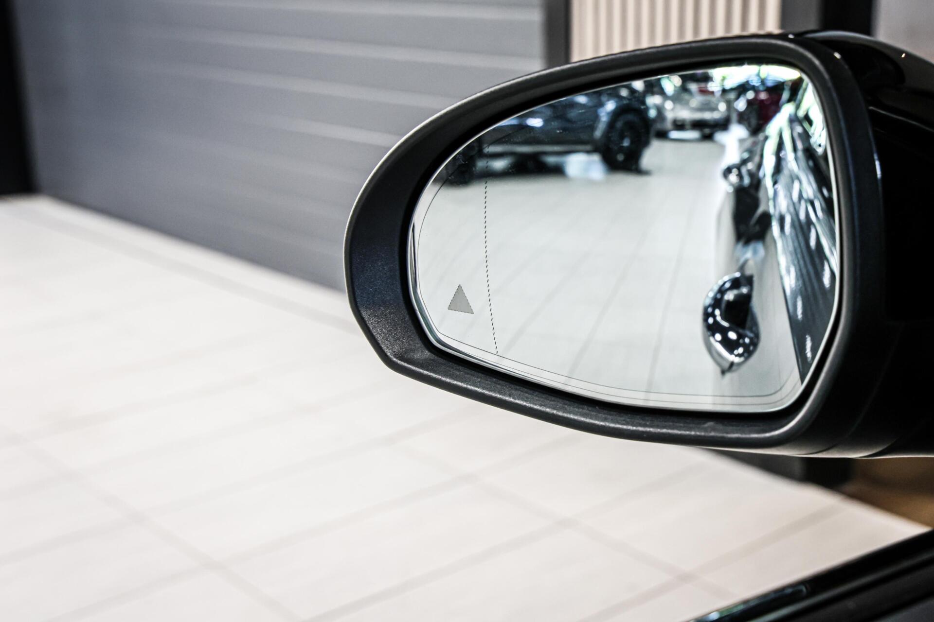 Foto van Mercedes-Benz C 300 E