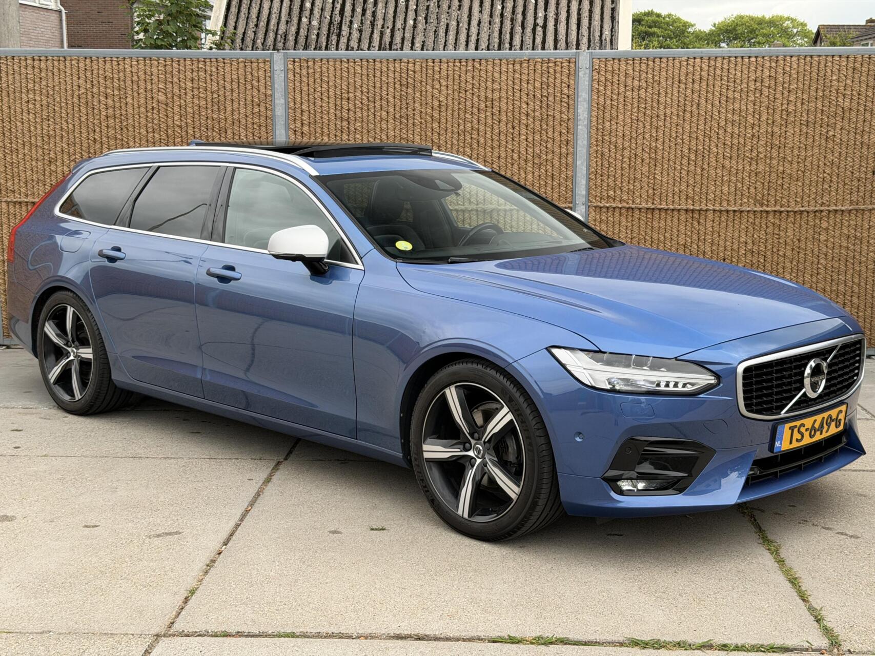 Foto van Volvo V90