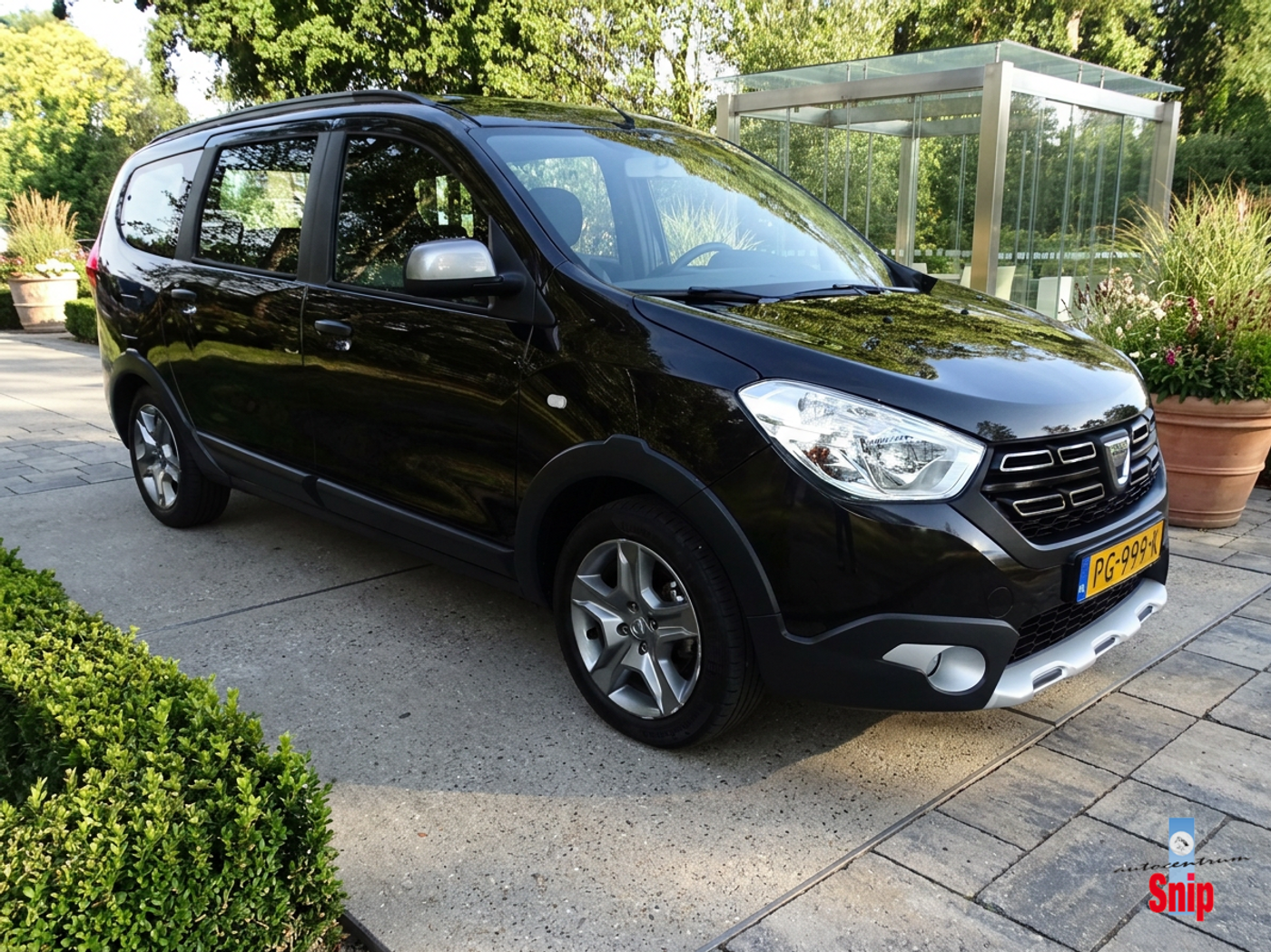 Foto van Dacia Lodgy