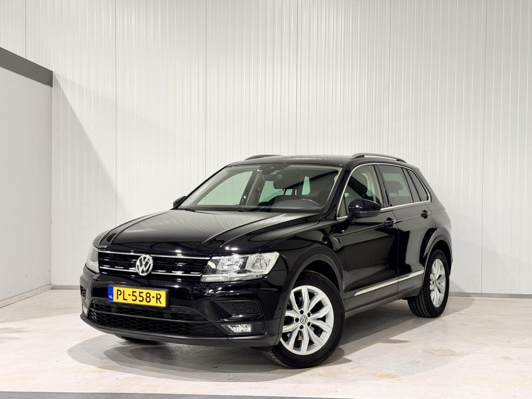 Volkswagen Tiguan 1.4 TSI ACT Highline|CAMERA|CARPLAY| 2017 - voorkant