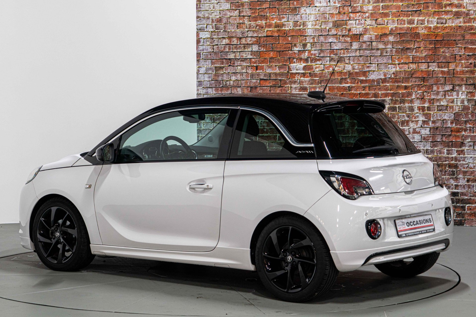 Foto van Opel Adam