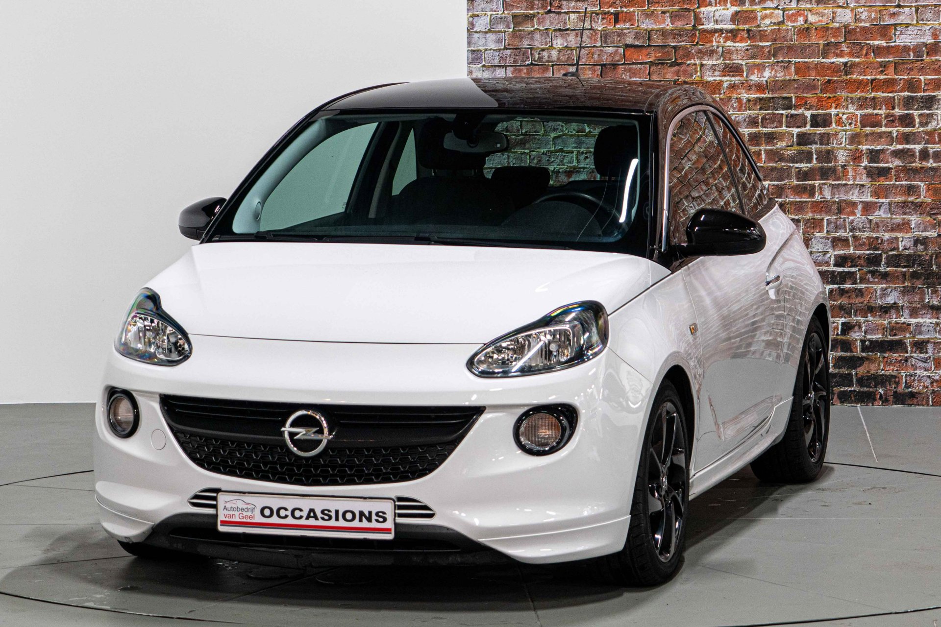 Foto van Opel Adam