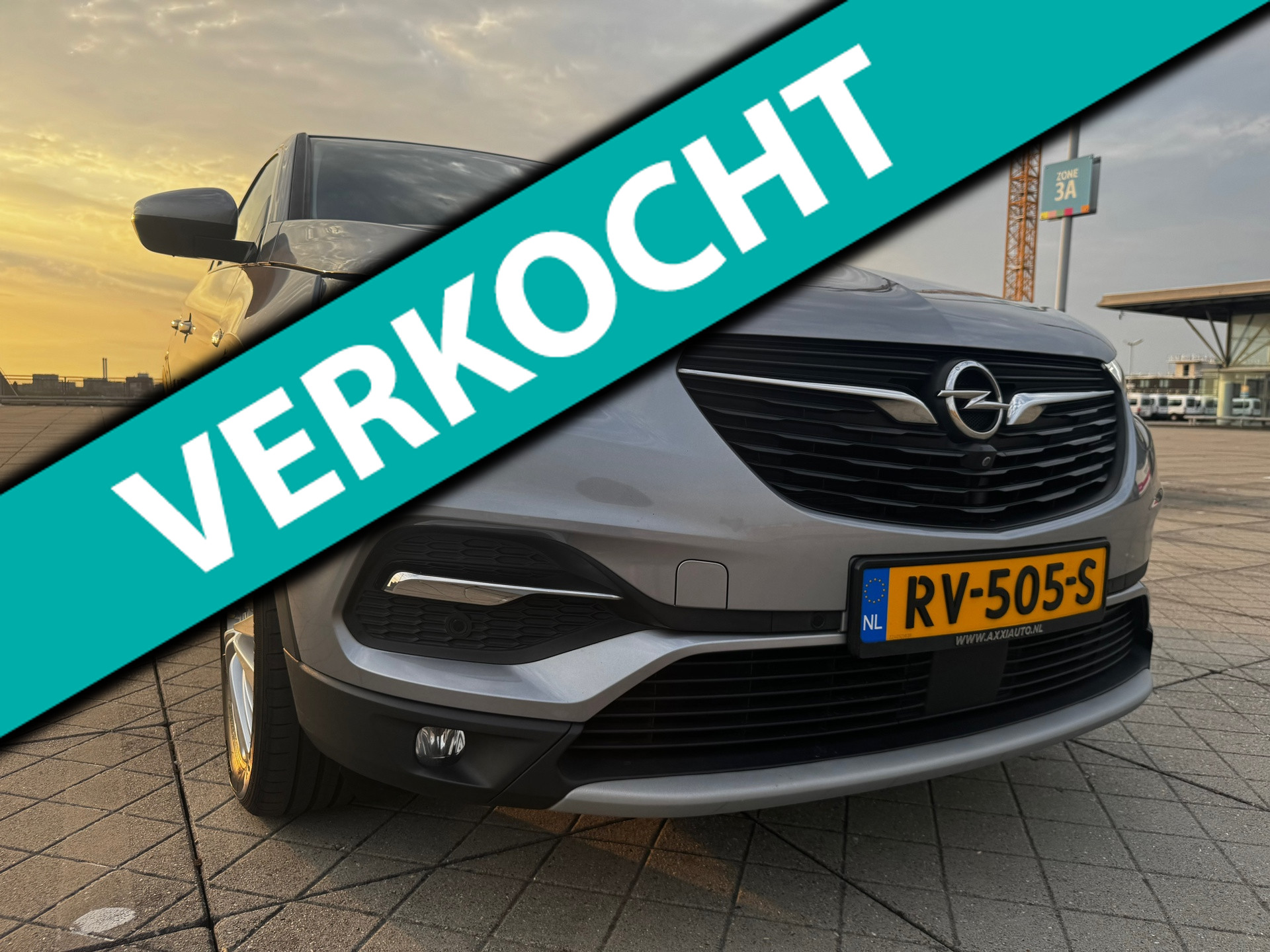 Opel Grandland X 1.2 Turbo Innovation AUTOMAAT FULLOPTIE NAP 2018 - voorkant