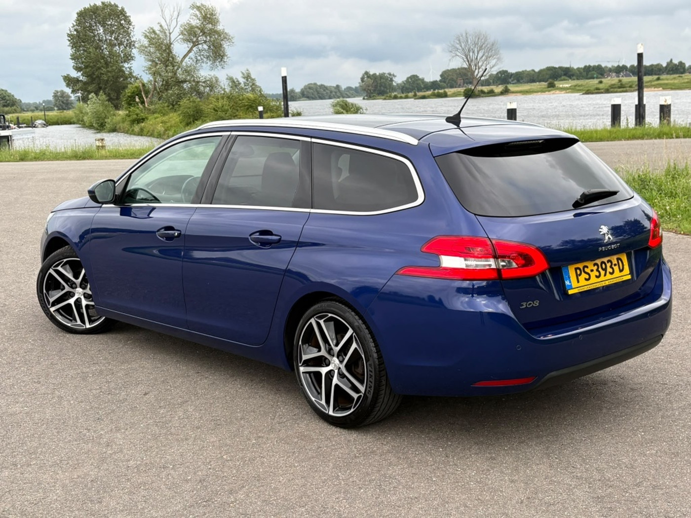 Foto van Peugeot 308 SW