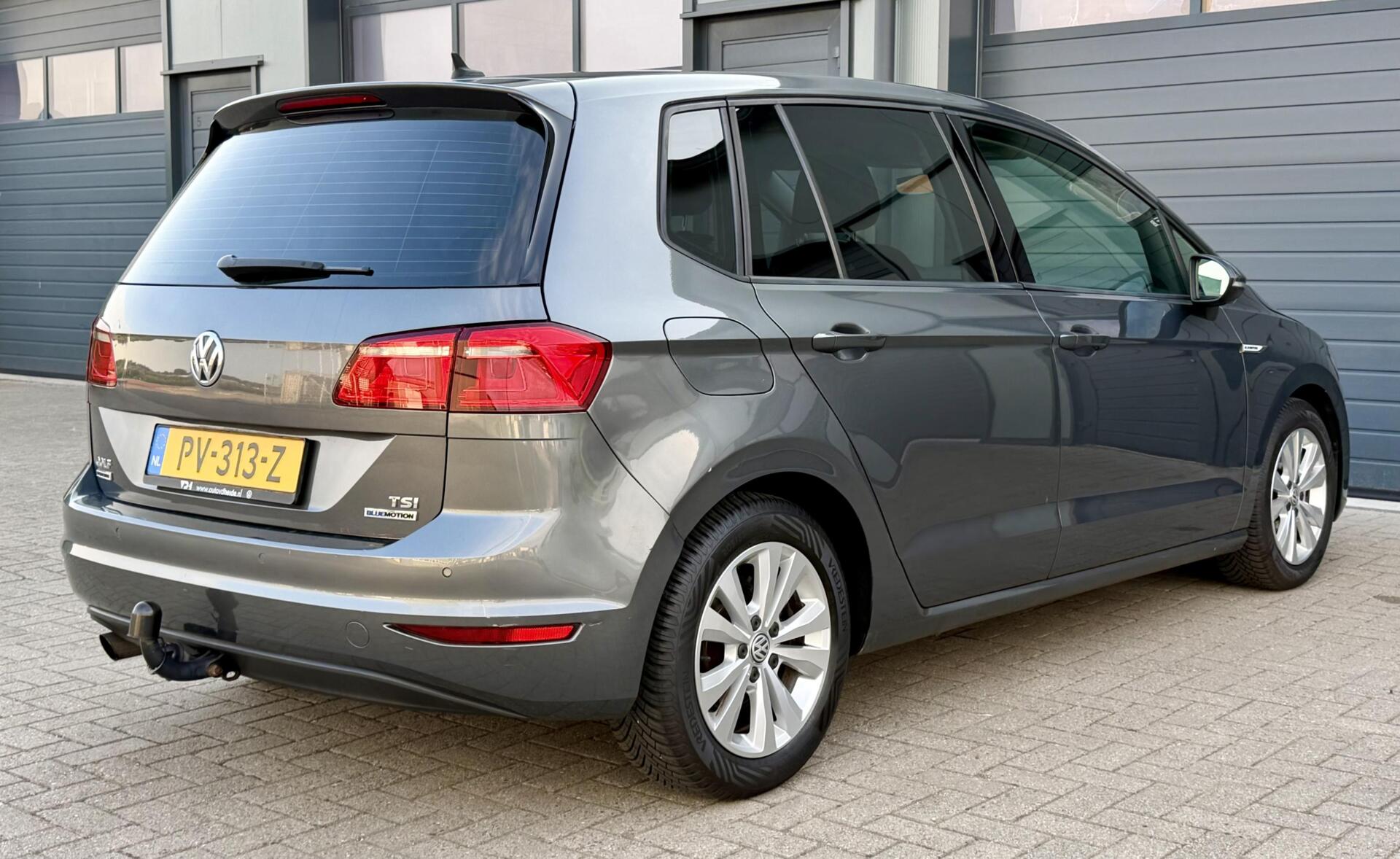 Foto van Volkswagen Golf Sportsvan