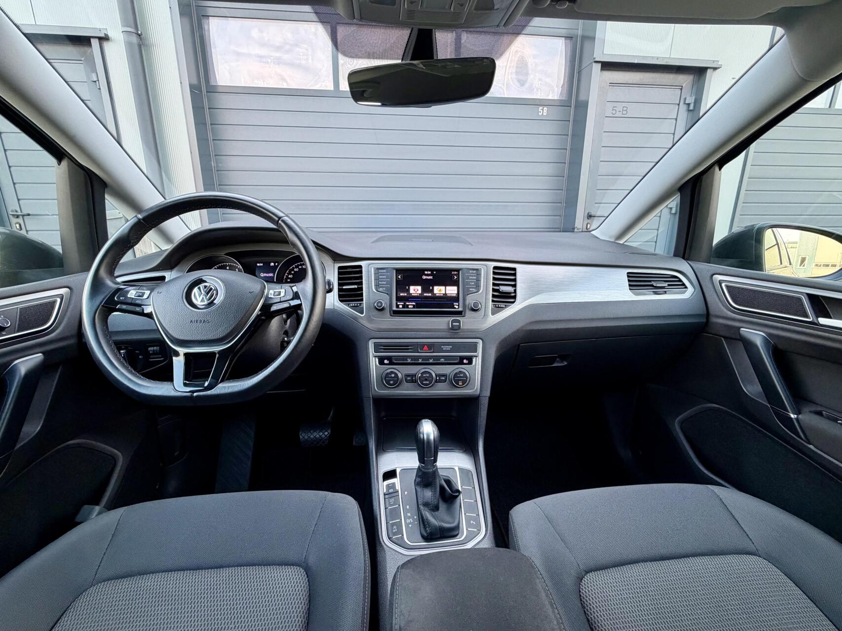 Foto van Volkswagen Golf Sportsvan