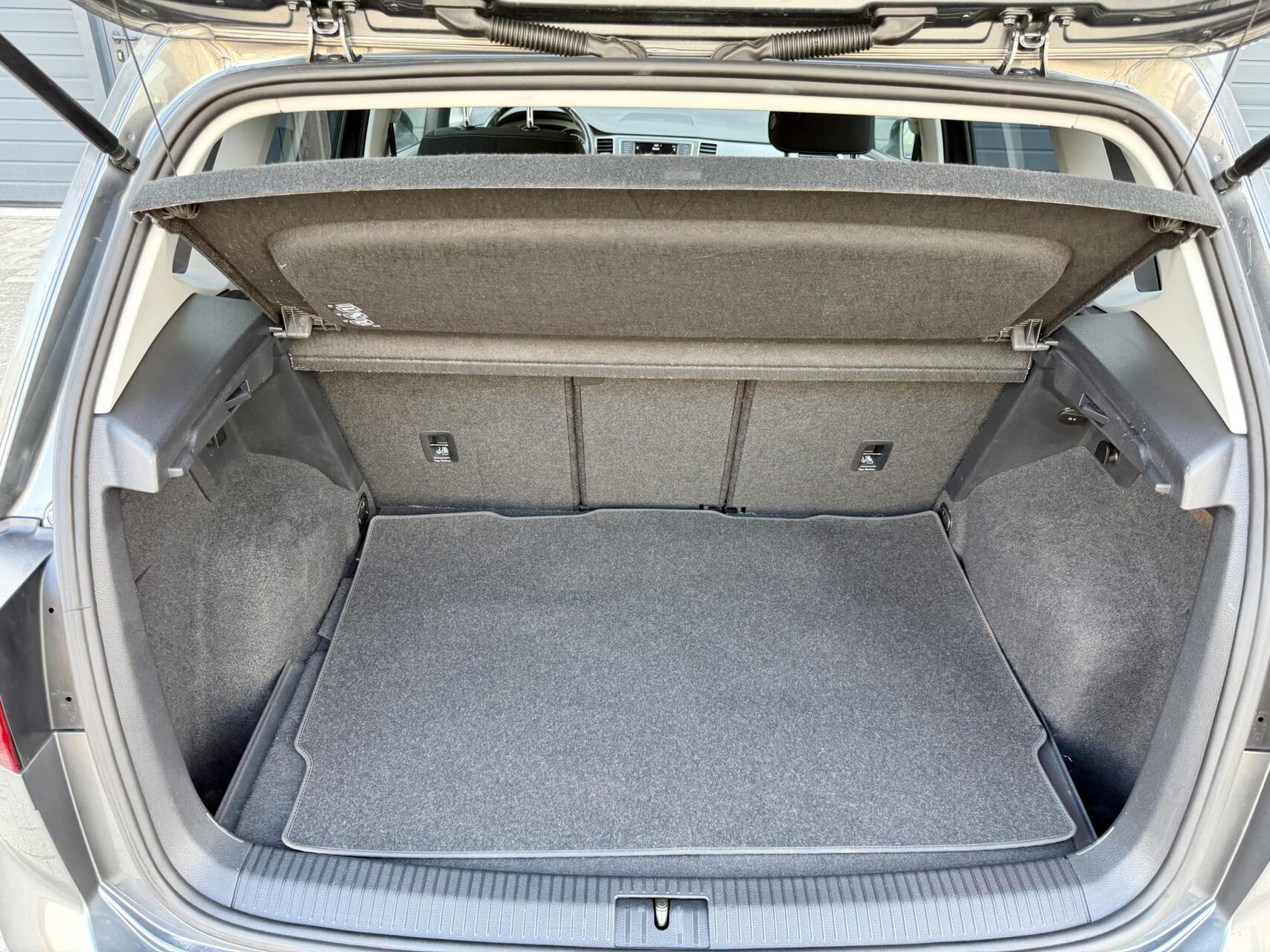 Foto van Volkswagen Golf Sportsvan