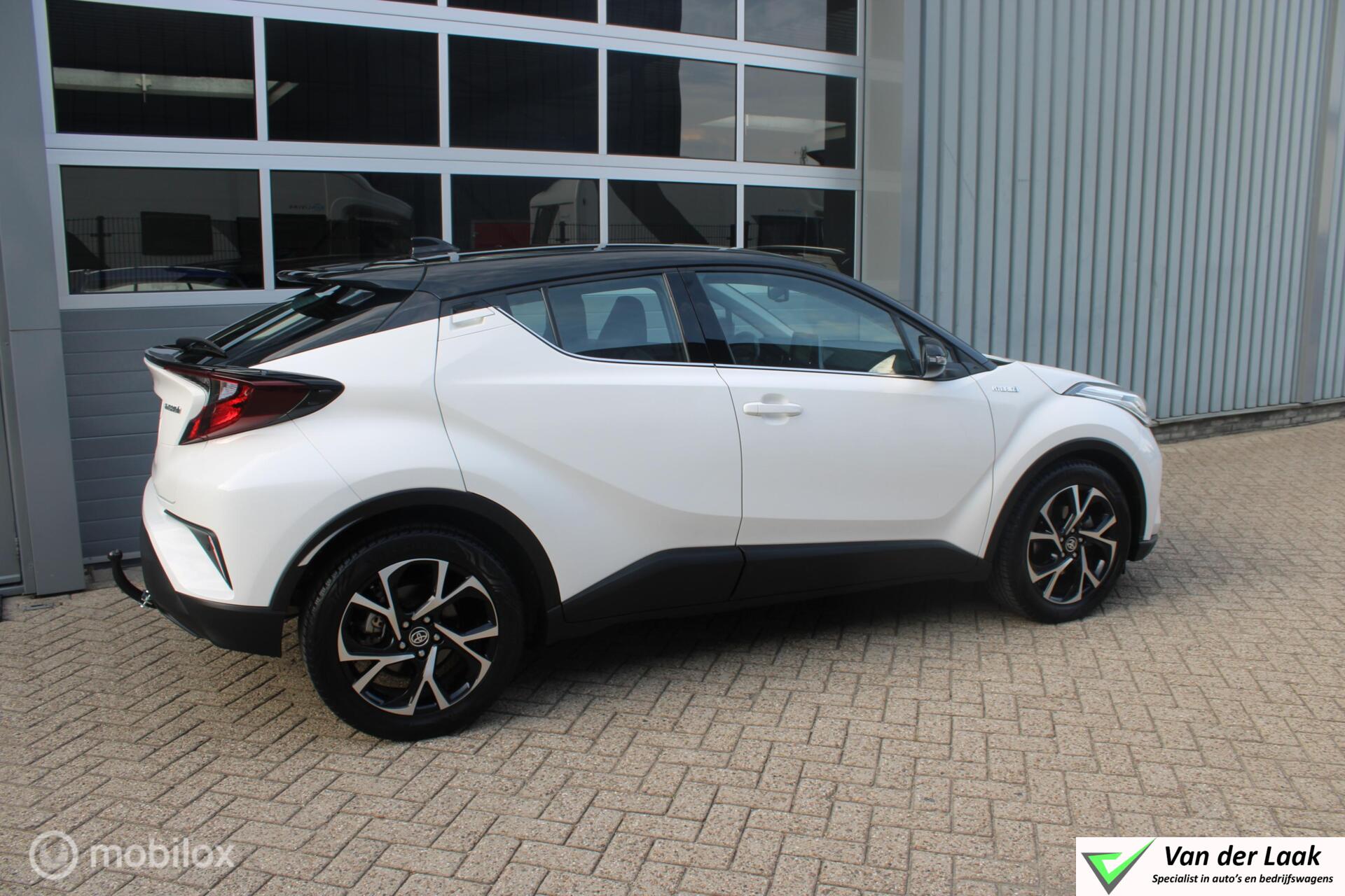 Foto van Toyota Toyota C-hr