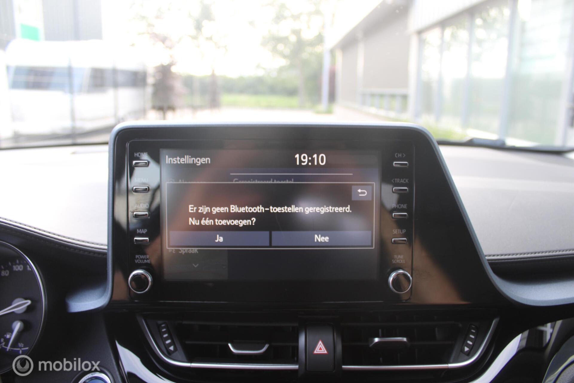 Foto van Toyota Toyota C-hr