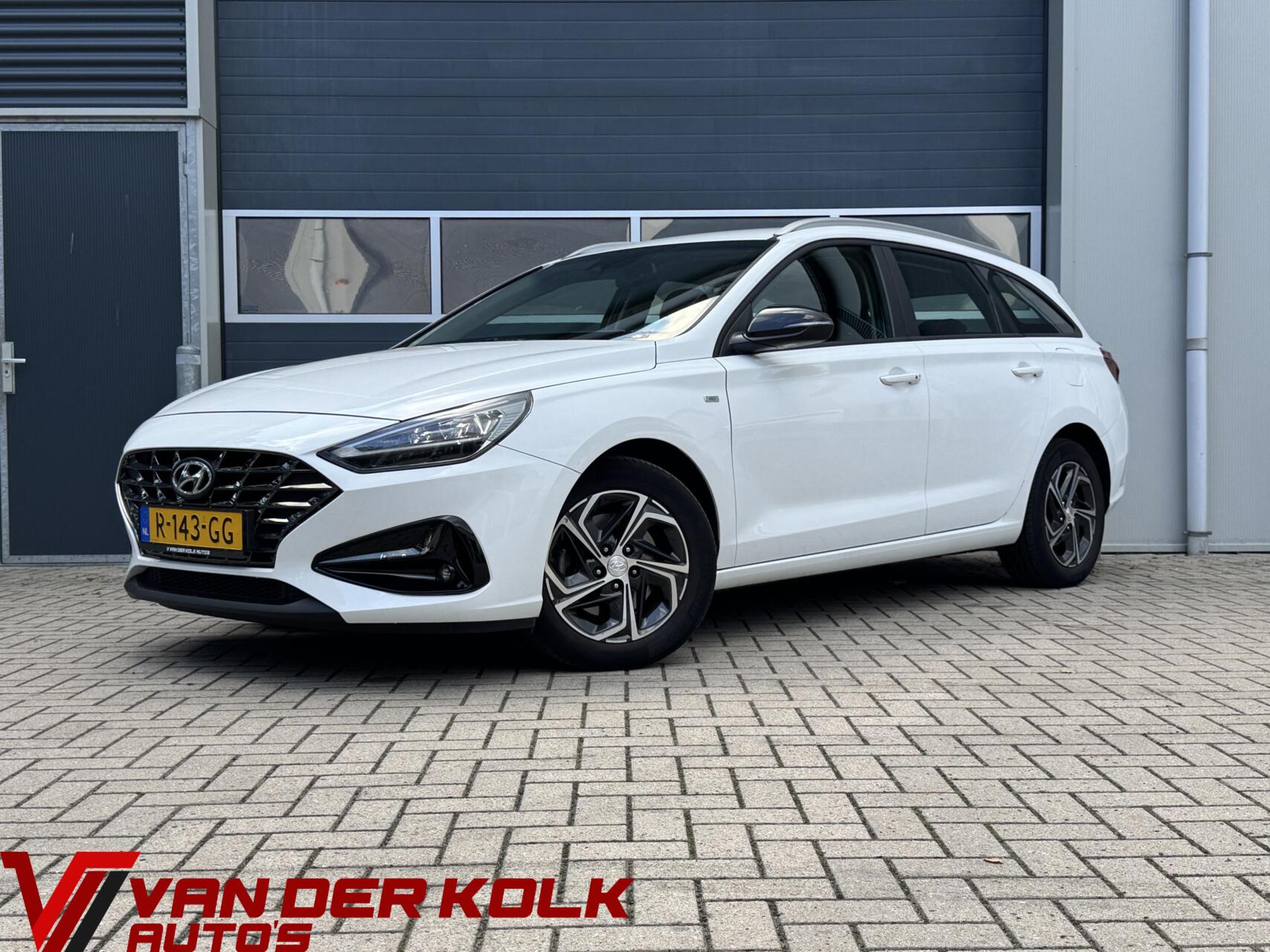 Hyundai I 30 1.0 T-GDi MHEV Comfort Smart | LED | Carplay | Camera | Cruise | Trekhaak | Navigatie | Climate 2022 - voorkant
