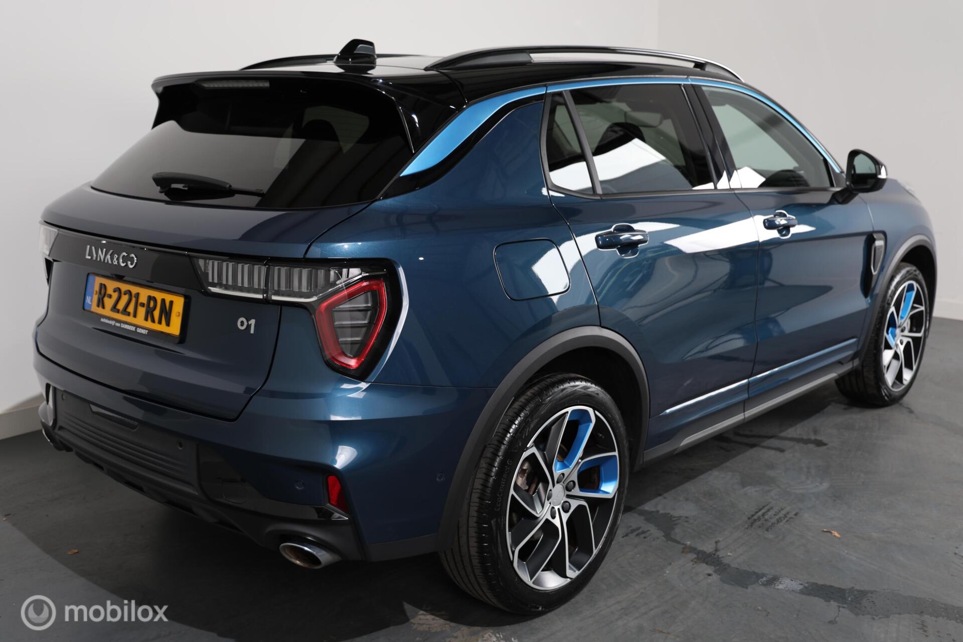 Foto van Lynk&co LYNK & Co 01