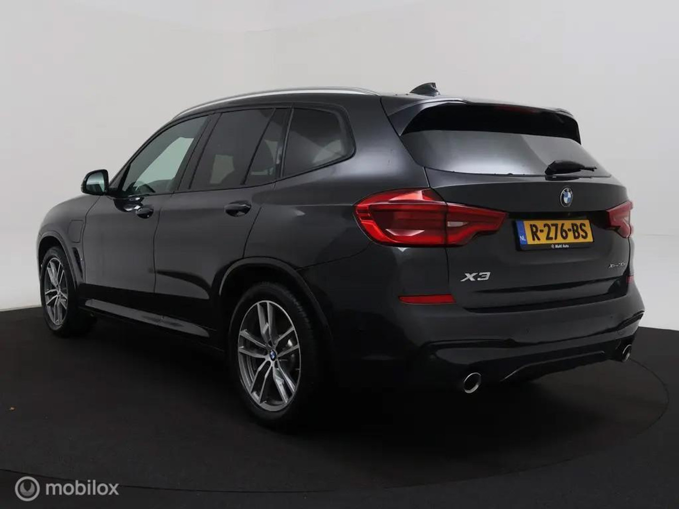 Foto van BMW X3 Xdrive30e
