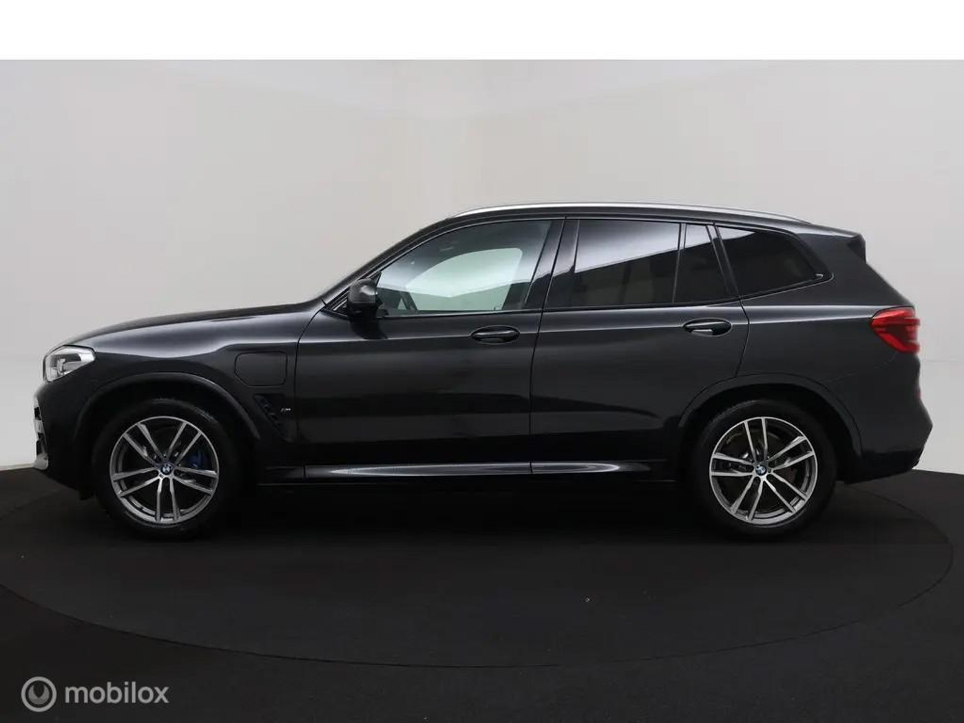 Foto van BMW X3 Xdrive30e