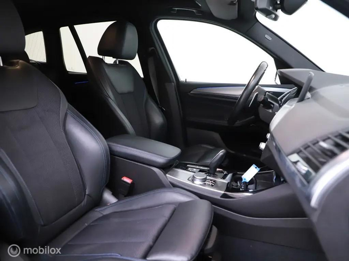 Foto van BMW X3 Xdrive30e