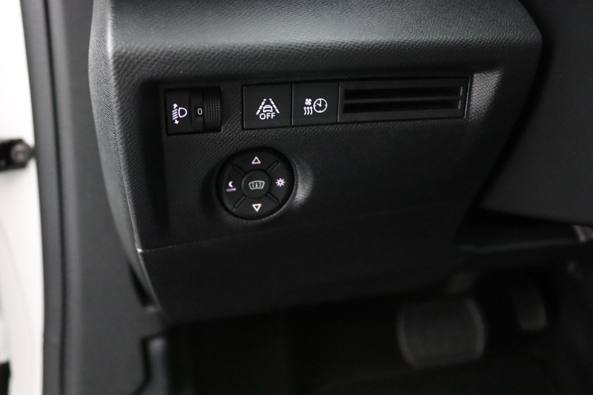 Foto van Citroen E-c4