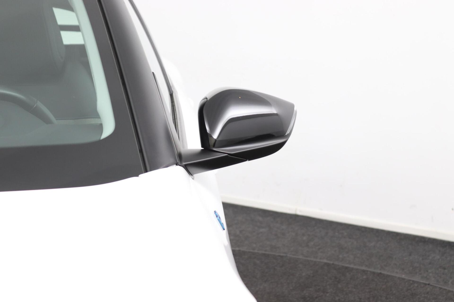 Foto van Citroen E-c4