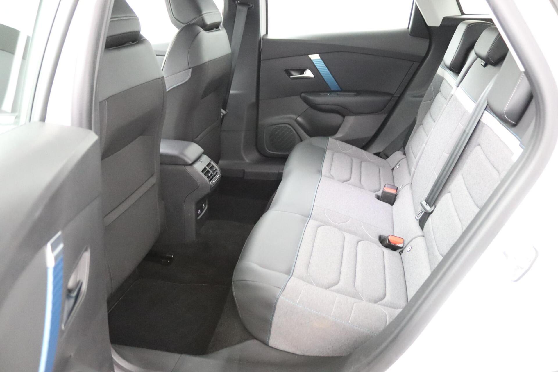 Foto van Citroen E-c4